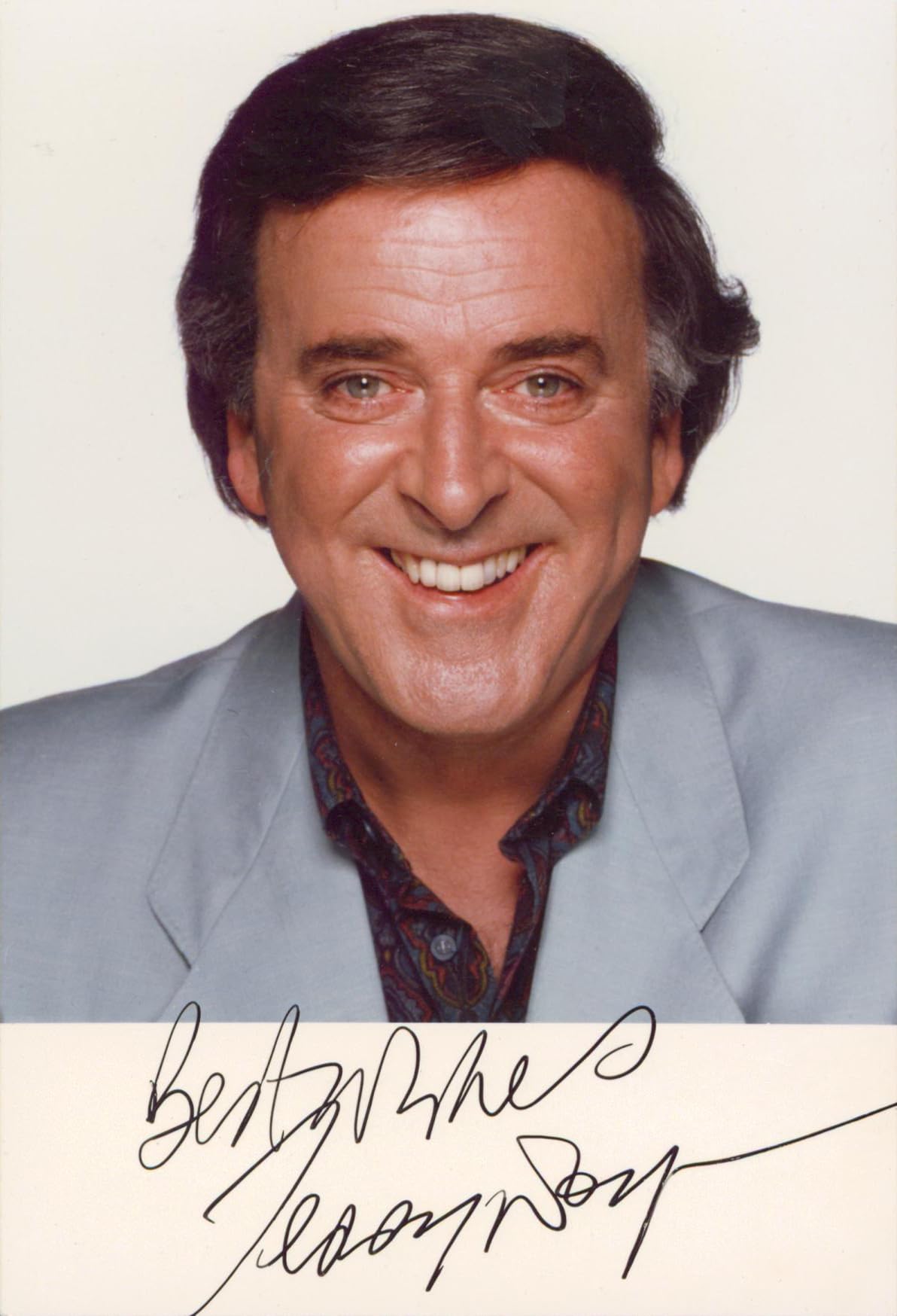 Terry Wogan Radio & TV Personality "Best Wishes" Signed 4x6 Photo BAS #BM38121