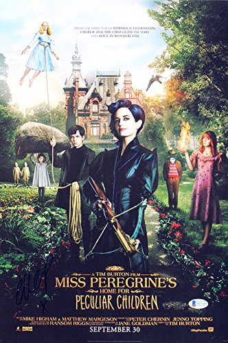 Ella Purnell Miss Peregrine's Home Authentic Signed 12x18 Photo BAS #D07308