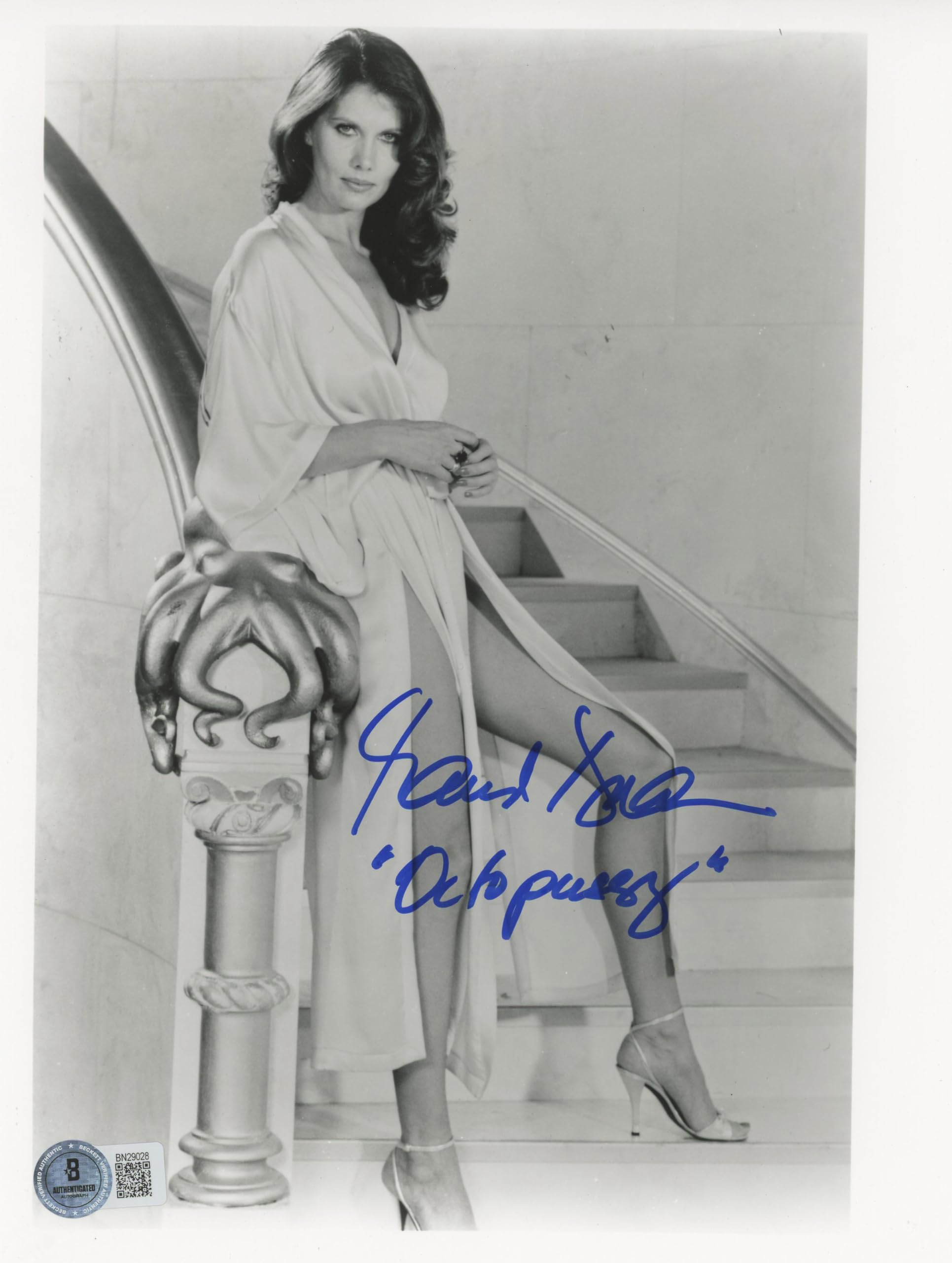 Maud Adams Octopussy "Octopussy" Authentic Signed 8x10 Photo BAS #BN29028