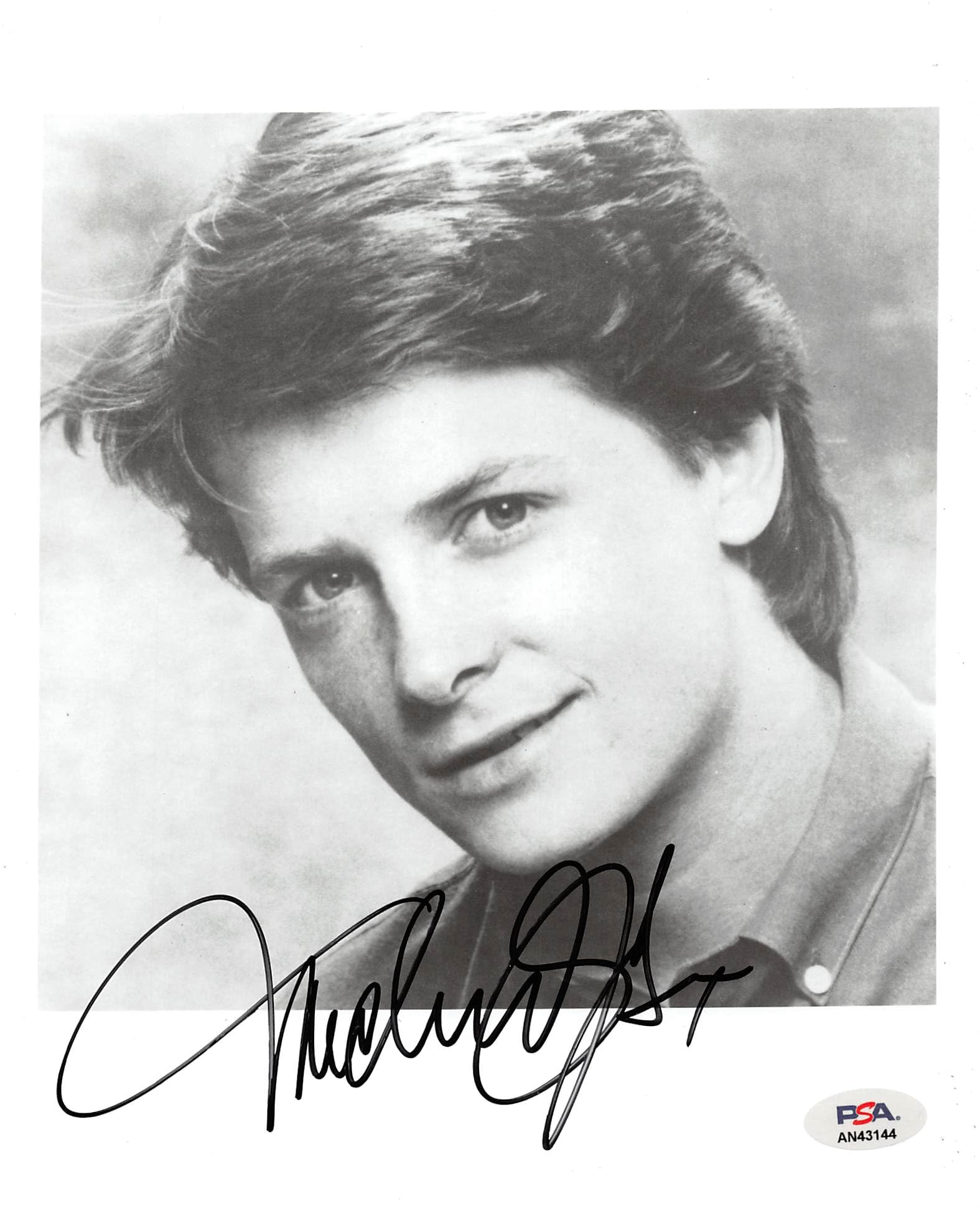 Michael J. Fox Back To The Future Authentic Signed 8x10 Photo PSA/DNA #AN43144