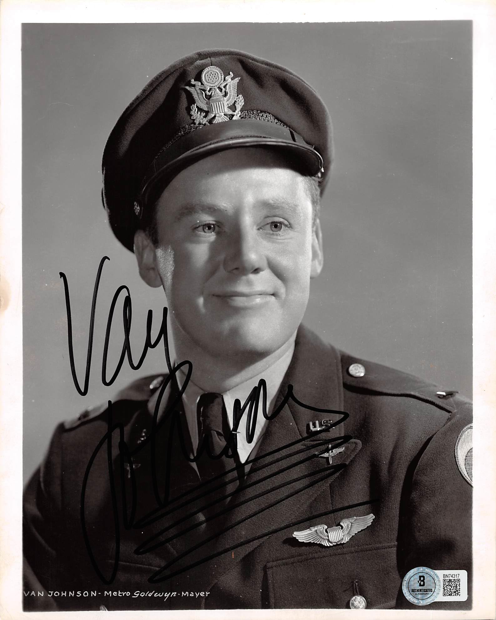 Van Johnson Battleground Authentic Signed 8x10 Photo Autographed BAS #BN74317