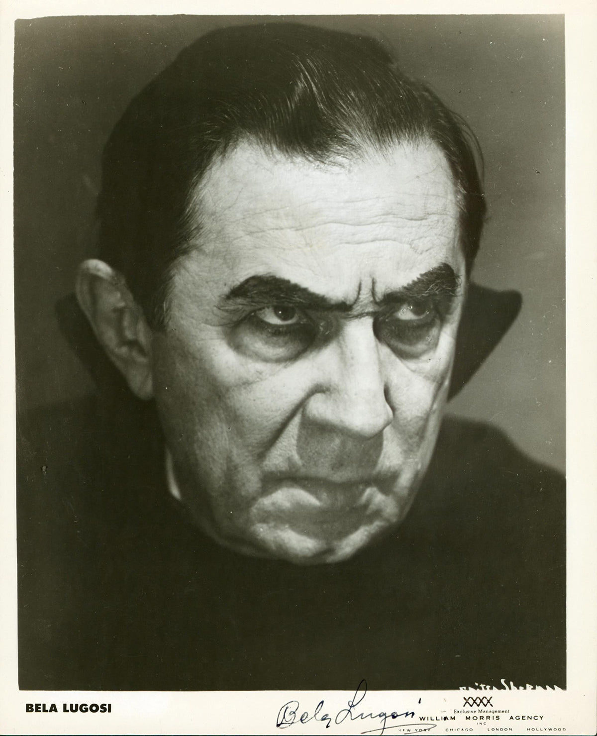 Bela Lugosi Dracula Authentic Signed 8x10 Black & White Promo Photo BAS #A39317