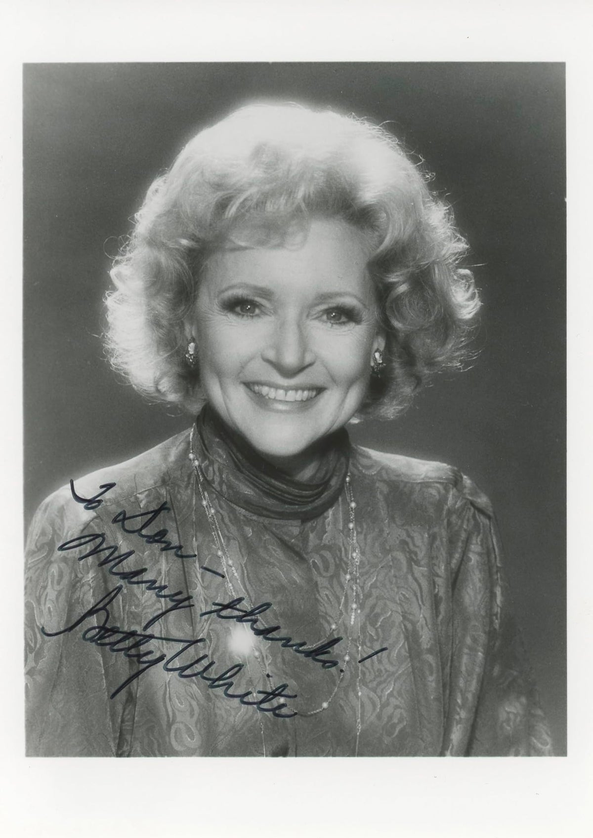 Betty White The Golden Girls "To Don" Authentic Signed 5x7 Photo BAS #BK43269