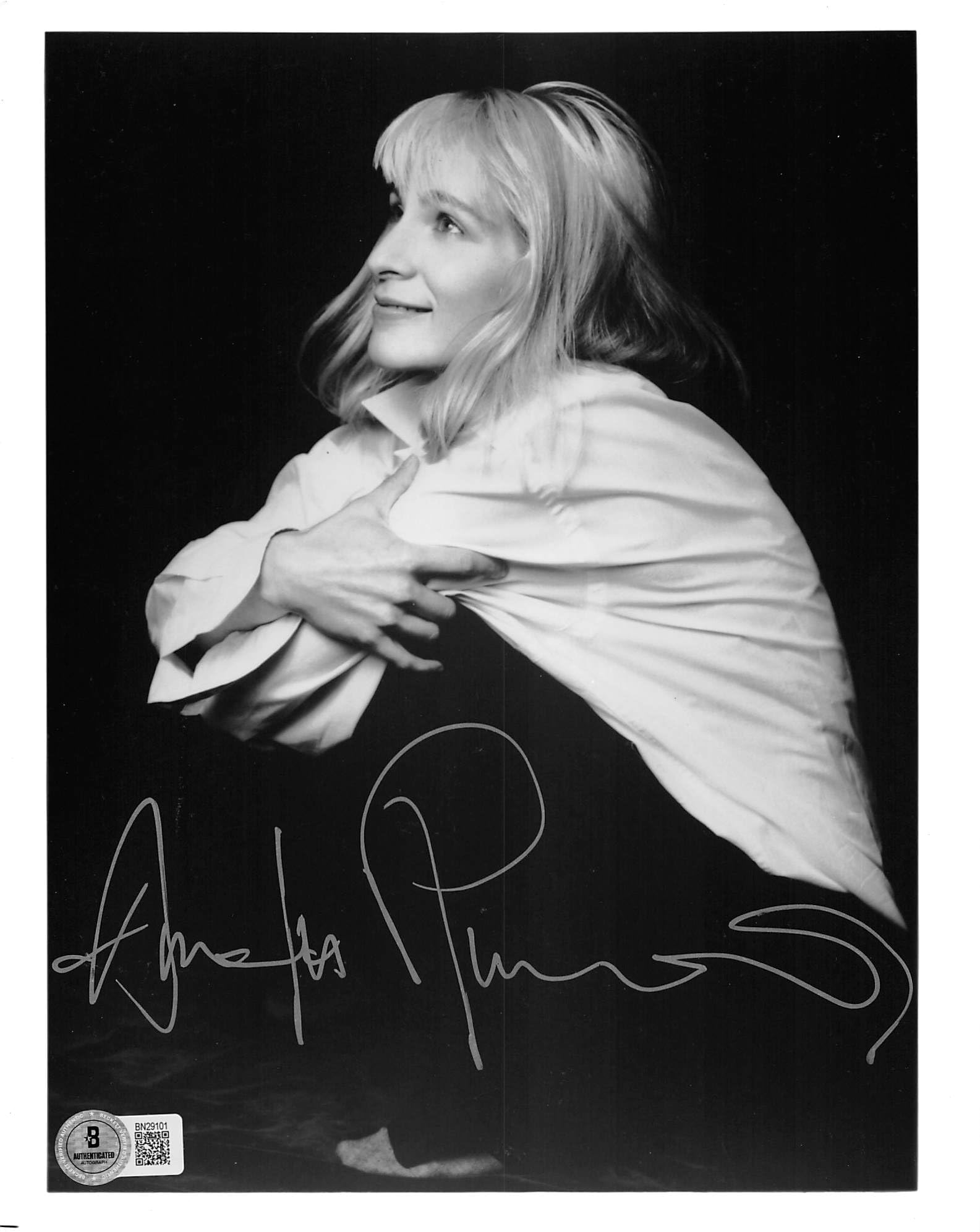 Amanda Plummer Pulp Fiction Authentic Signed 8x10 Photo Autographed BAS #BN29101