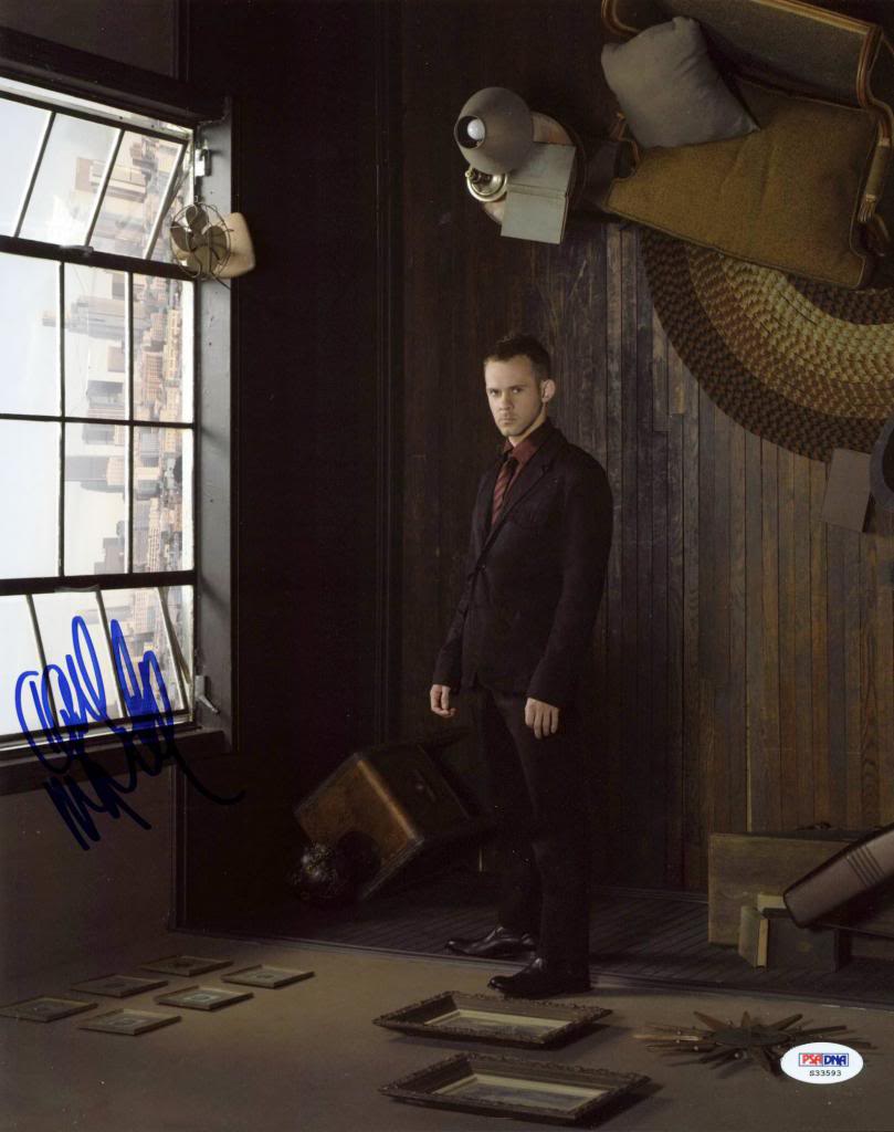 Dominic Monaghan Flash Forward Signed Authentic 11X14 Photo PSA/DNA #S33593
