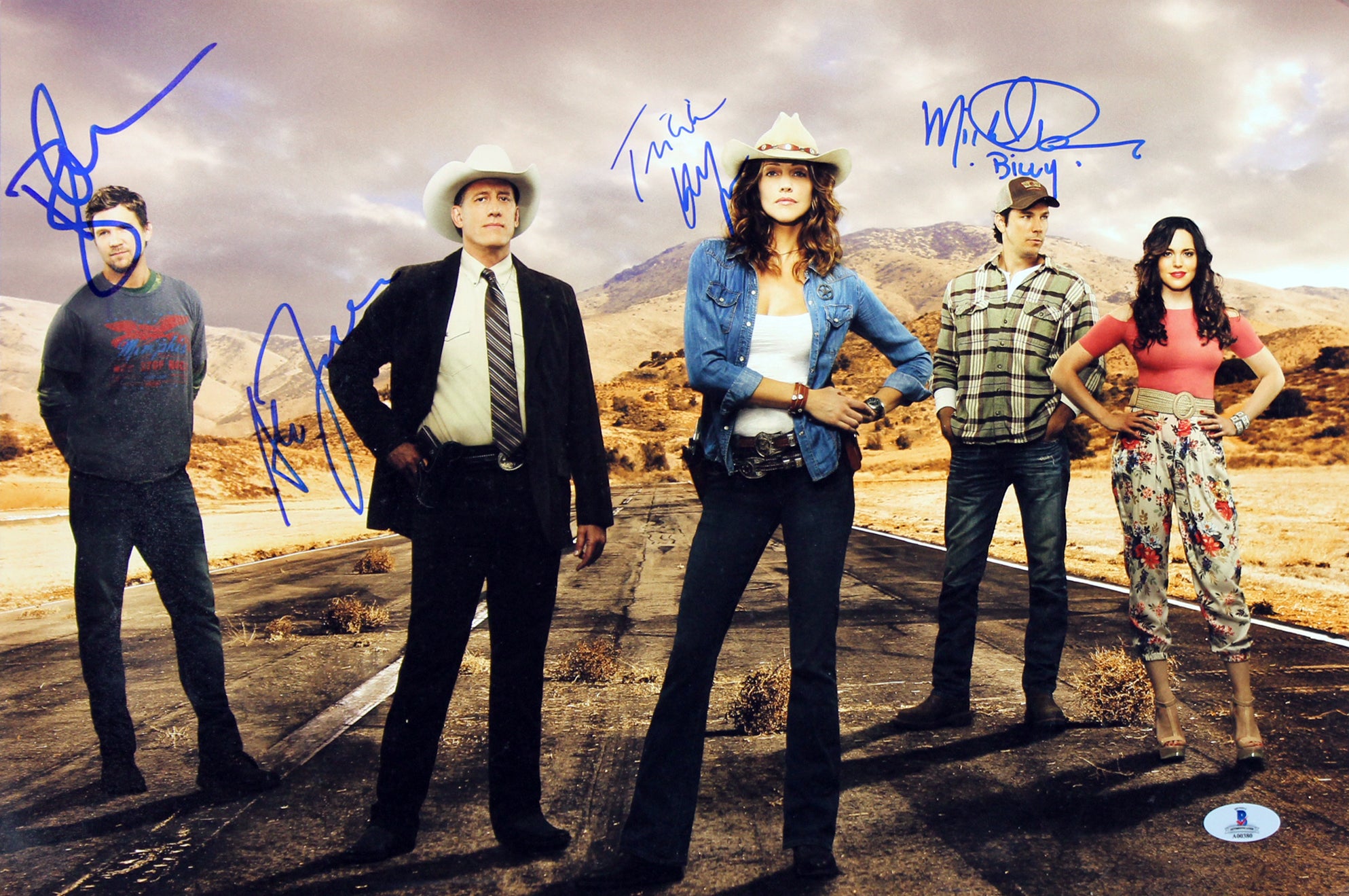 Killer Women Cast (4) Helfer, Blucas, Trucco & Fernandez 12x18 Photo BAS #A00380