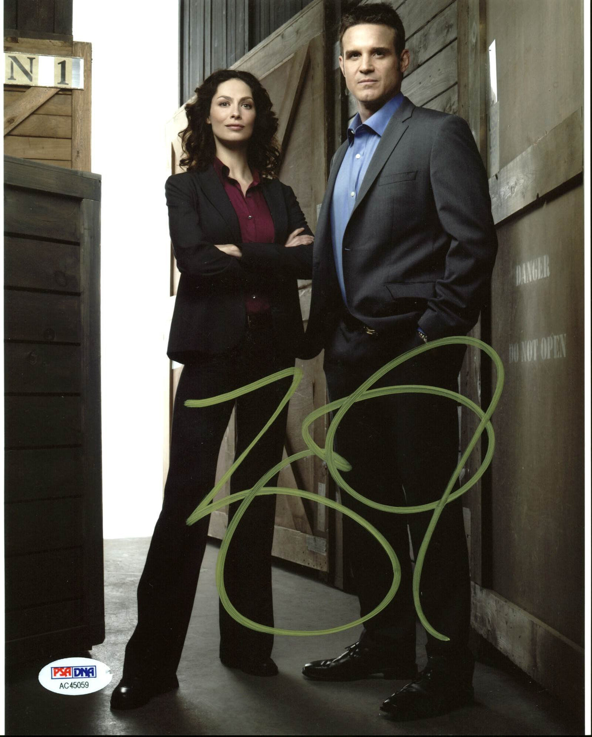 Eddie McClintock Warehouse 13 Authentic Signed 8X10 Photo PSA/DNA #AC45059