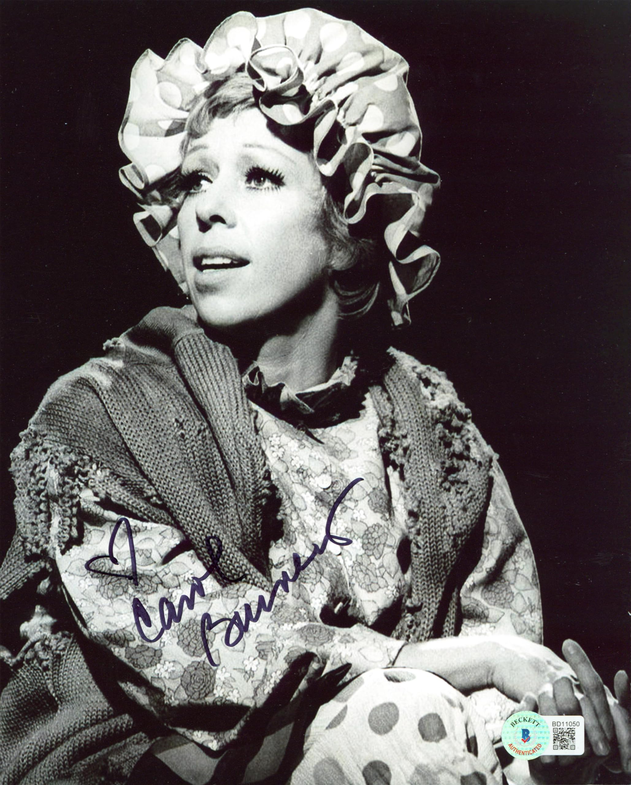 Carol Burnett Authentic Signed 8x10 Photo Autographed BAS #BD11050