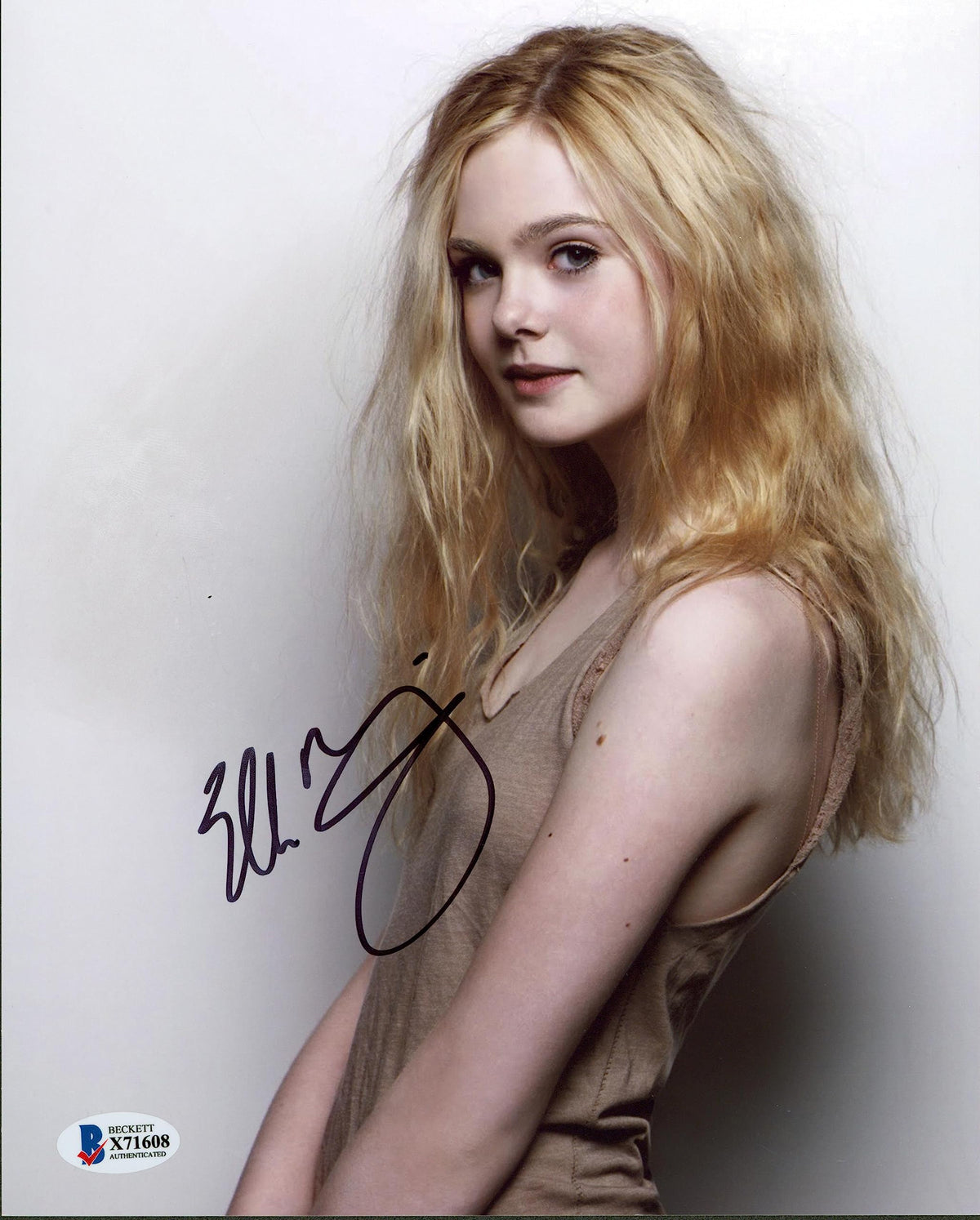 Elle Fanning Maleficent Authentic Signed 8x10 Photo Autographed BAS #X71608