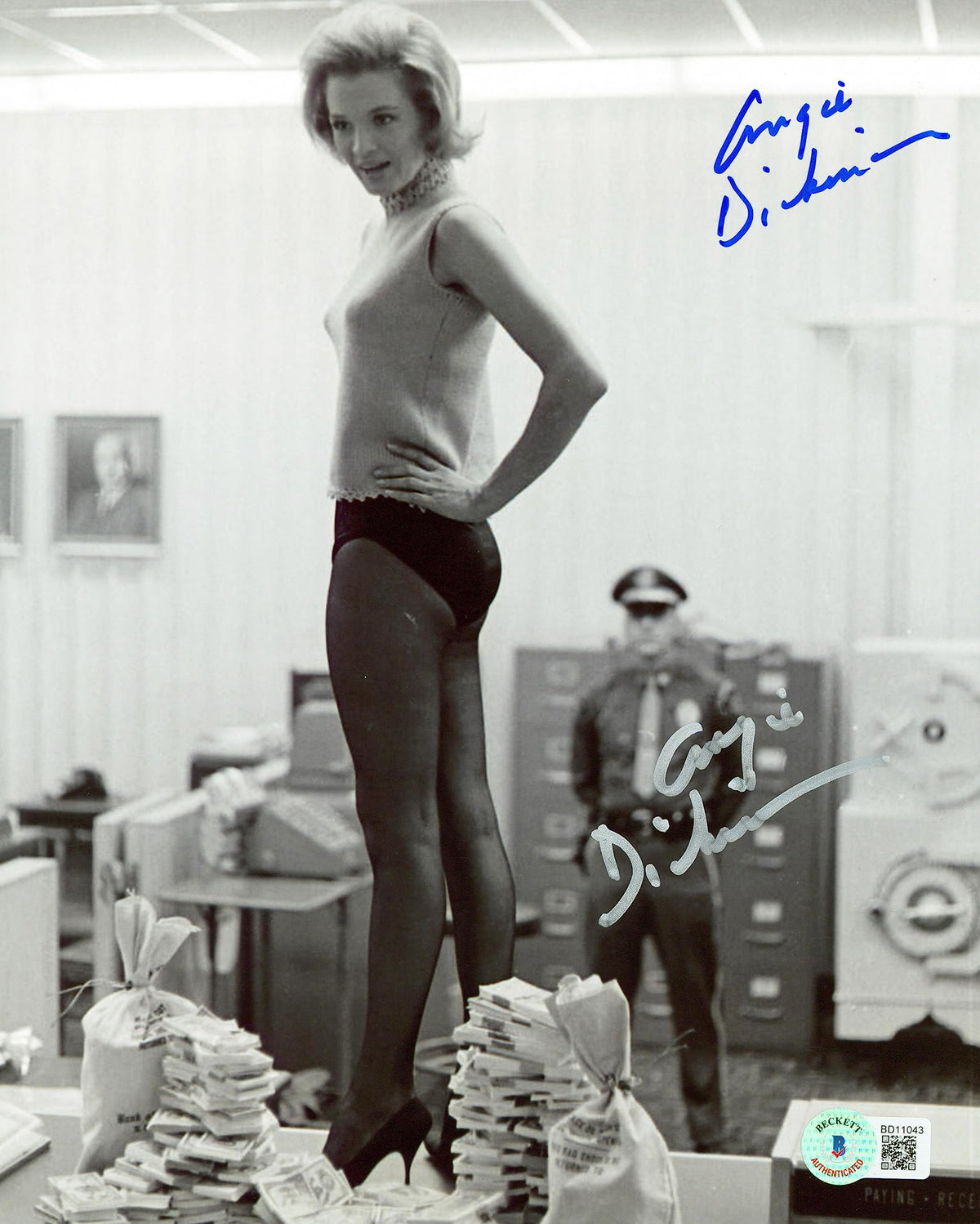 Angie Dickinson Police Woman Authentic Signed 8x10 Photo BAS #BD11043