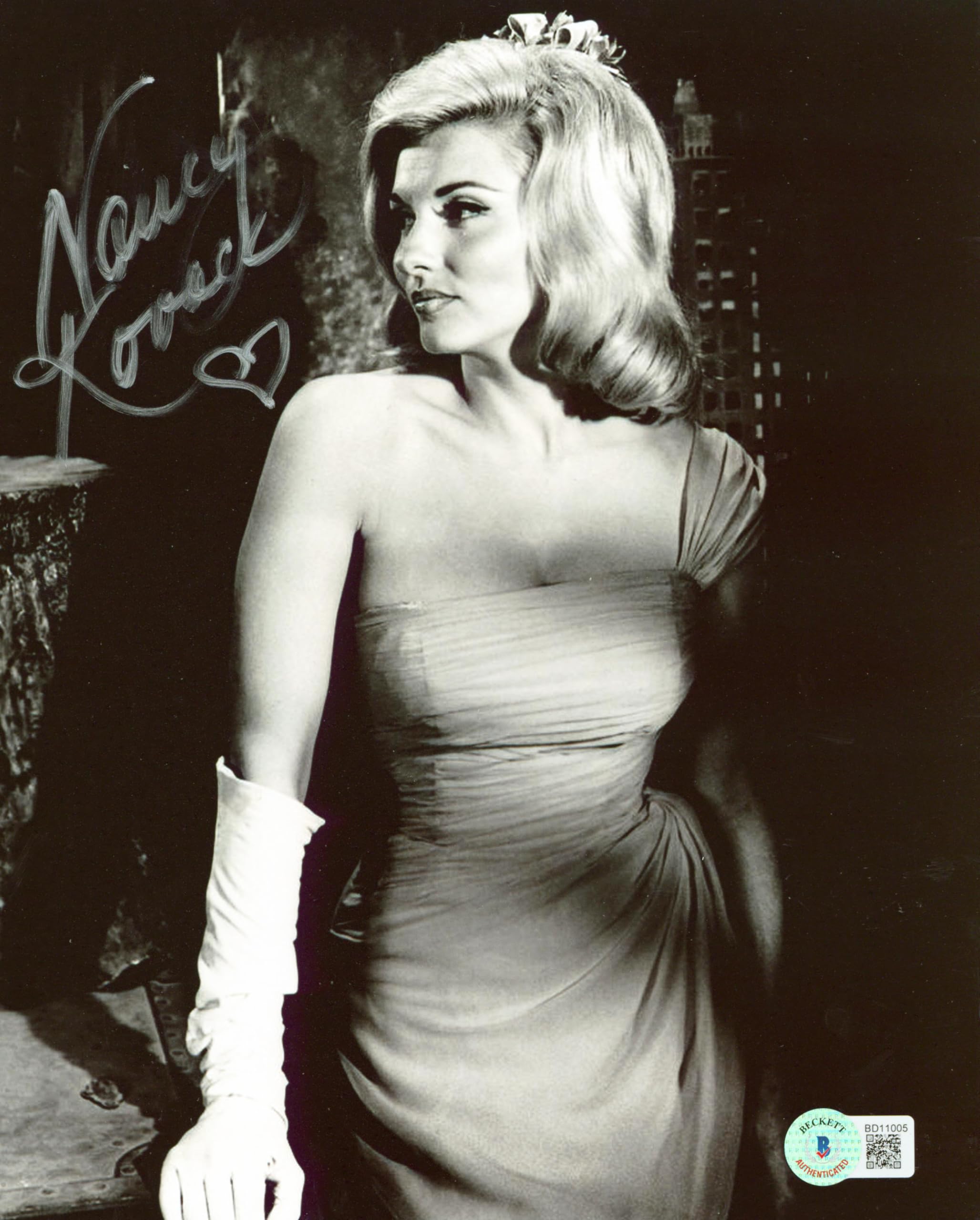 Nancy Kovack Jason and the Argonauts Signed 8x10 Sexy Photo BAS #BD11005