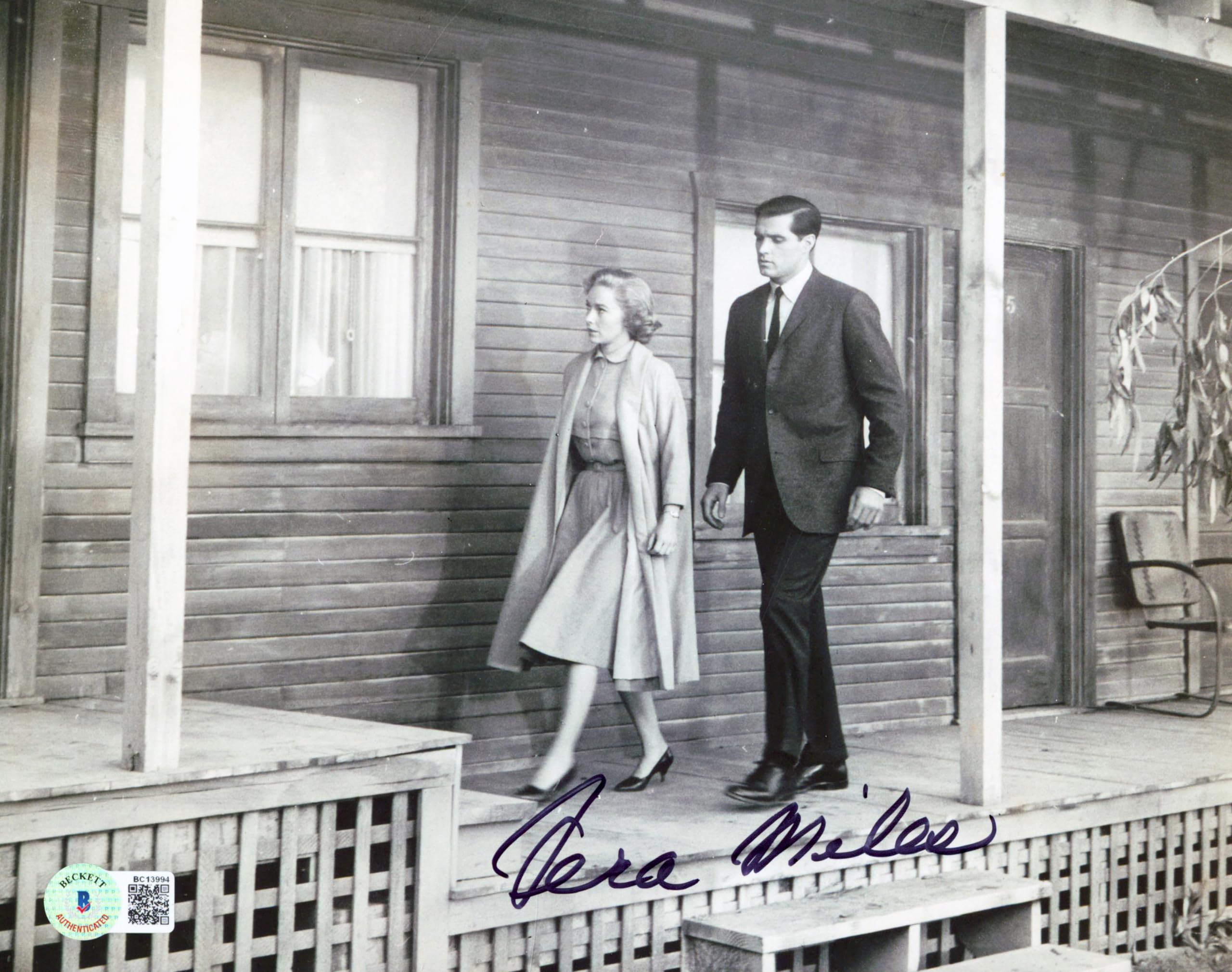 Vera Miles Psycho Authentic Signed 8x10 Photo Autographed BAS #BC13994