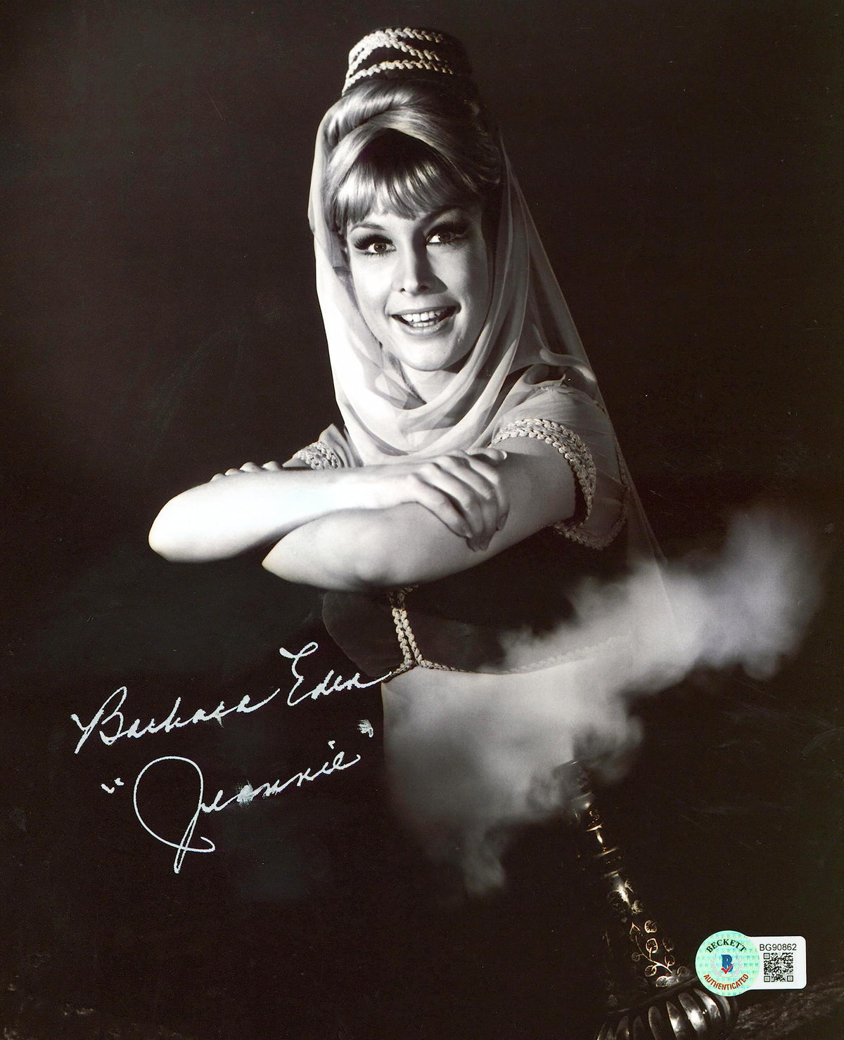 Barbara Eden I Dream of Jeannie "Jeannie" Signed 8x10 Sexy Photo BAS #BG90862
