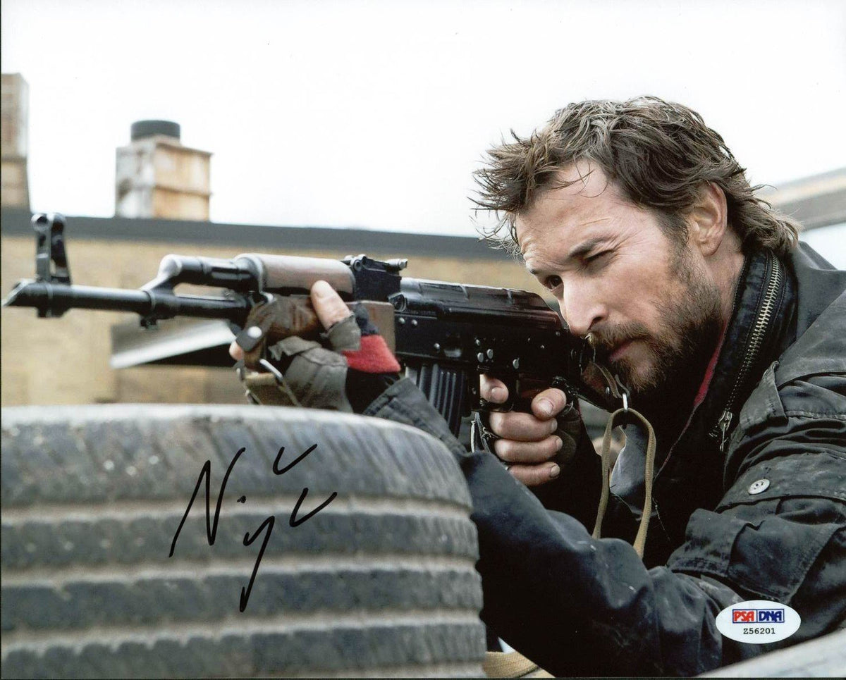 Noah Wyle Falling Skies Signed Authentic 8X10 Photo Autographed PSA/DNA #Z56201