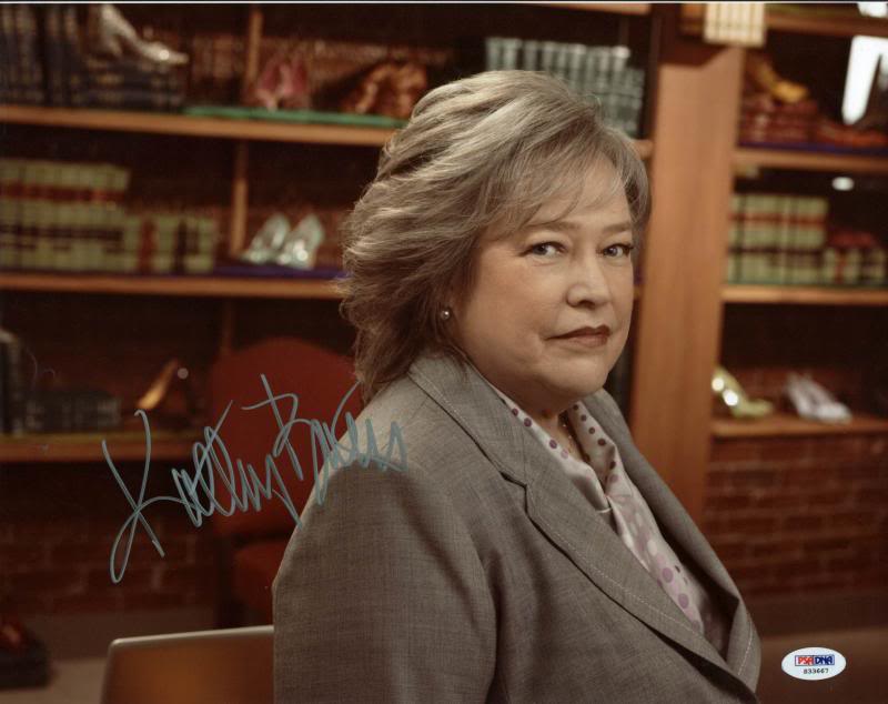 Kathy Bates The Blind Side Signed Authentic 11X14 Photo PSA/DNA #S33667