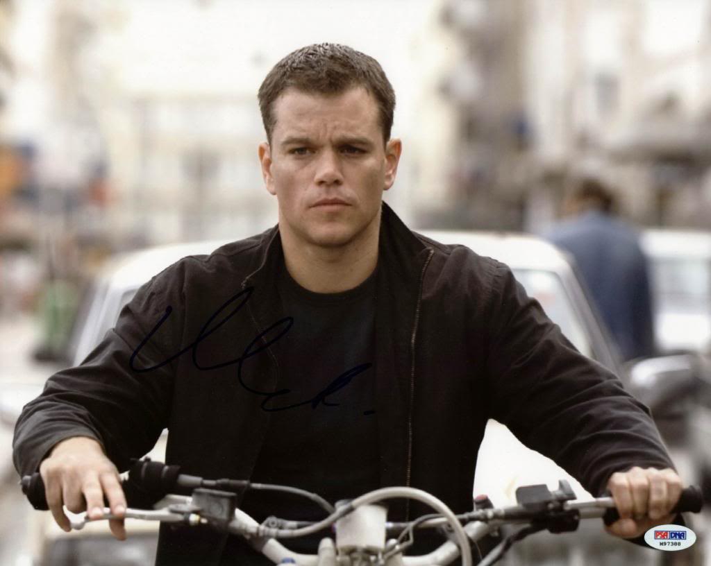 Matt Damon Bourne Supremacy Signed Authentic 11X14 Photo PSA/DNA #M97388