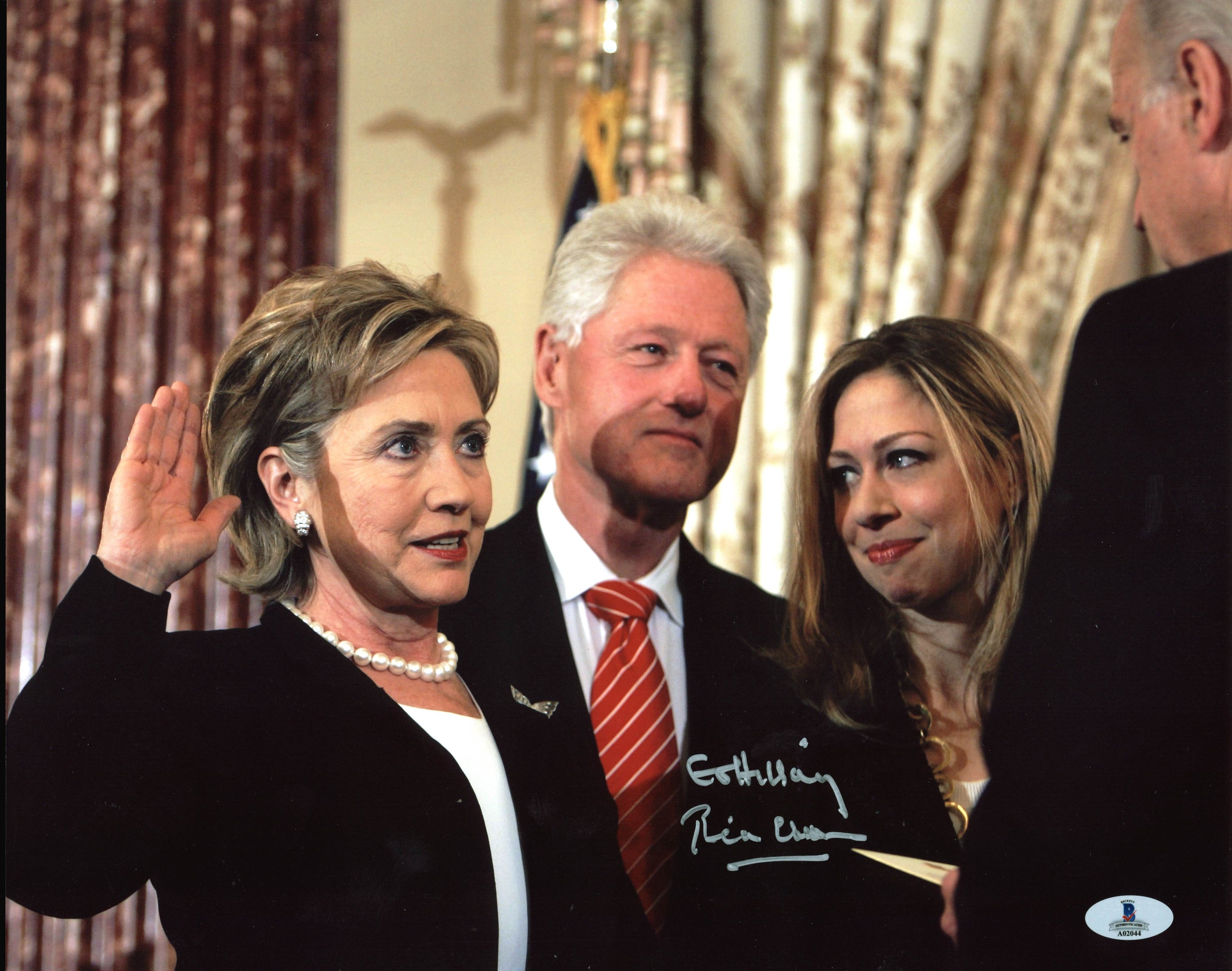 Bill Clinton "Go Hillary" Authentic Signed 11X14 Photo Autographed BAS #A02044