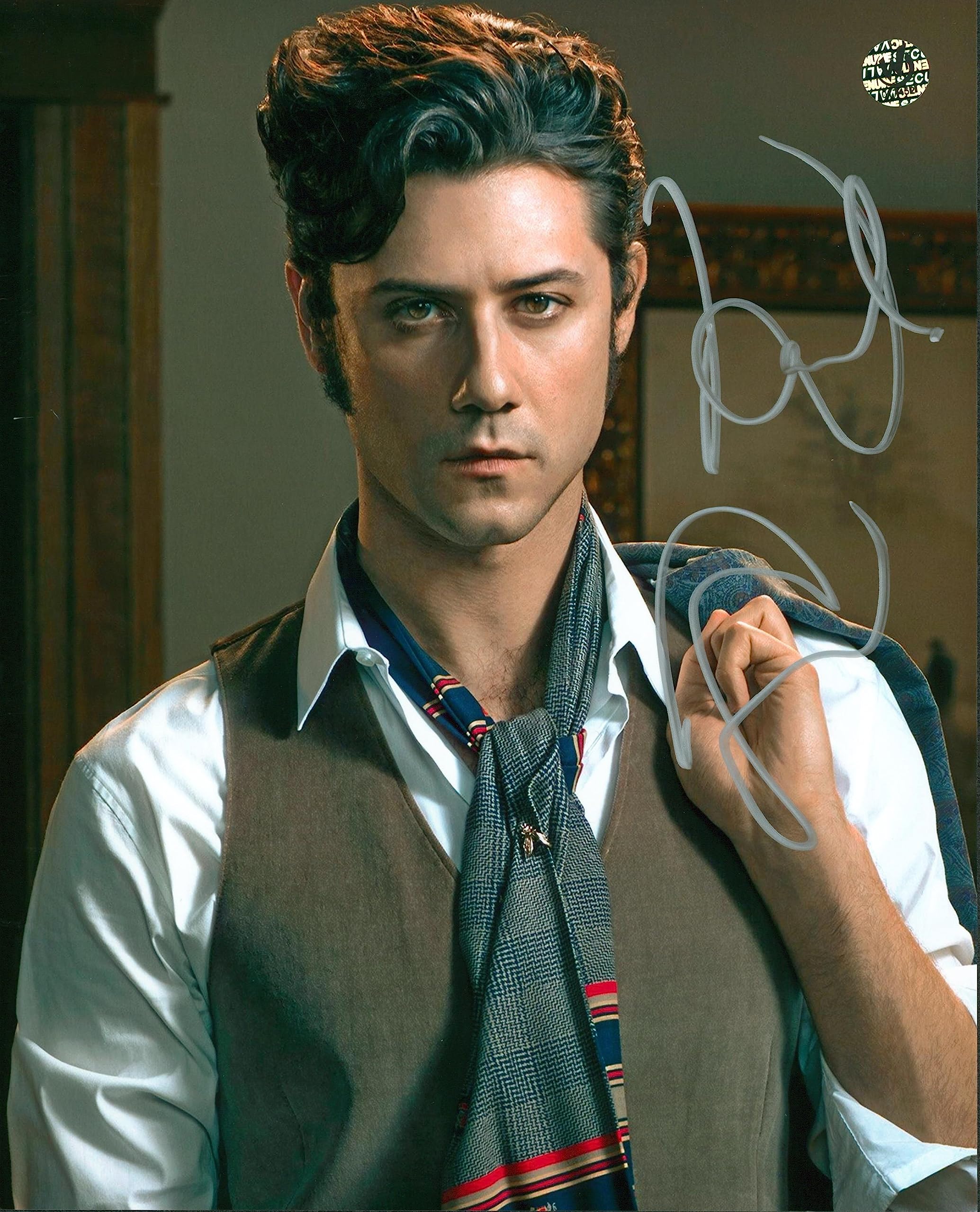 Hale Appleman The Magicians Authentic Signed 8x10 Photo Wizard World #017452
