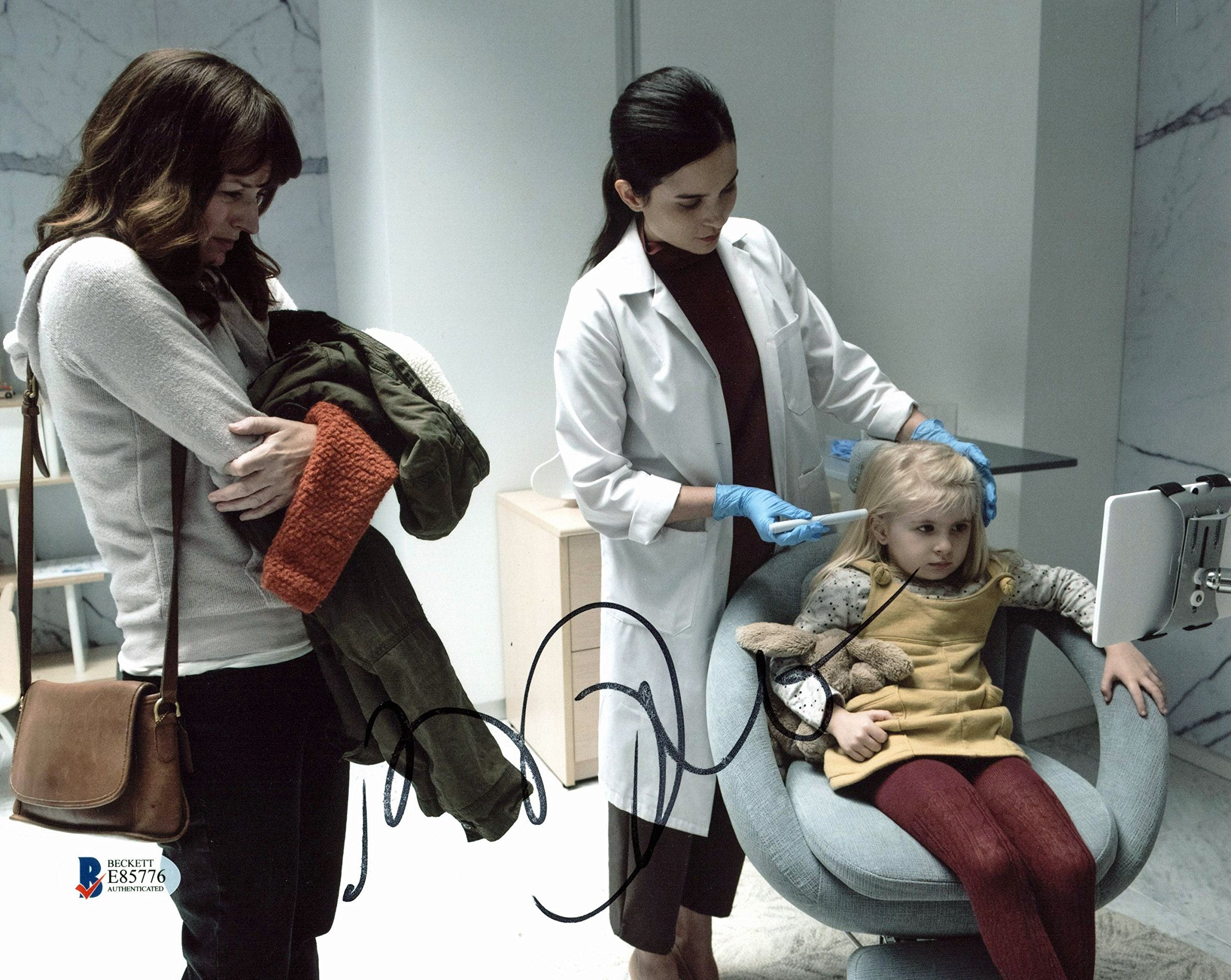 Rosemarie DeWitt Black Mirror Authentic Signed 8x10 Photo BAS #E85776