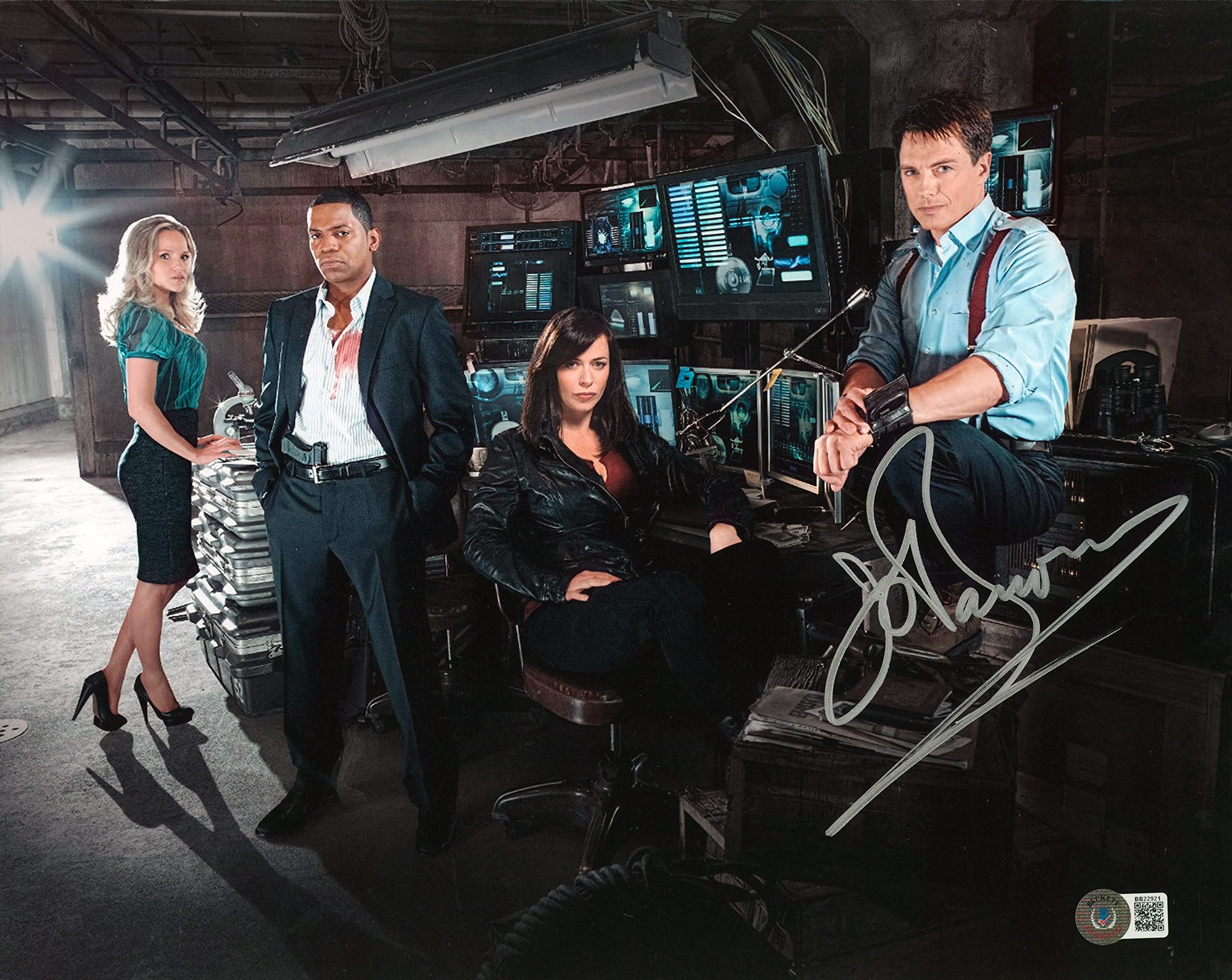 John Barrowman Torchwood Authentic Signed 11x14 Photo Autographed BAS #BB22921