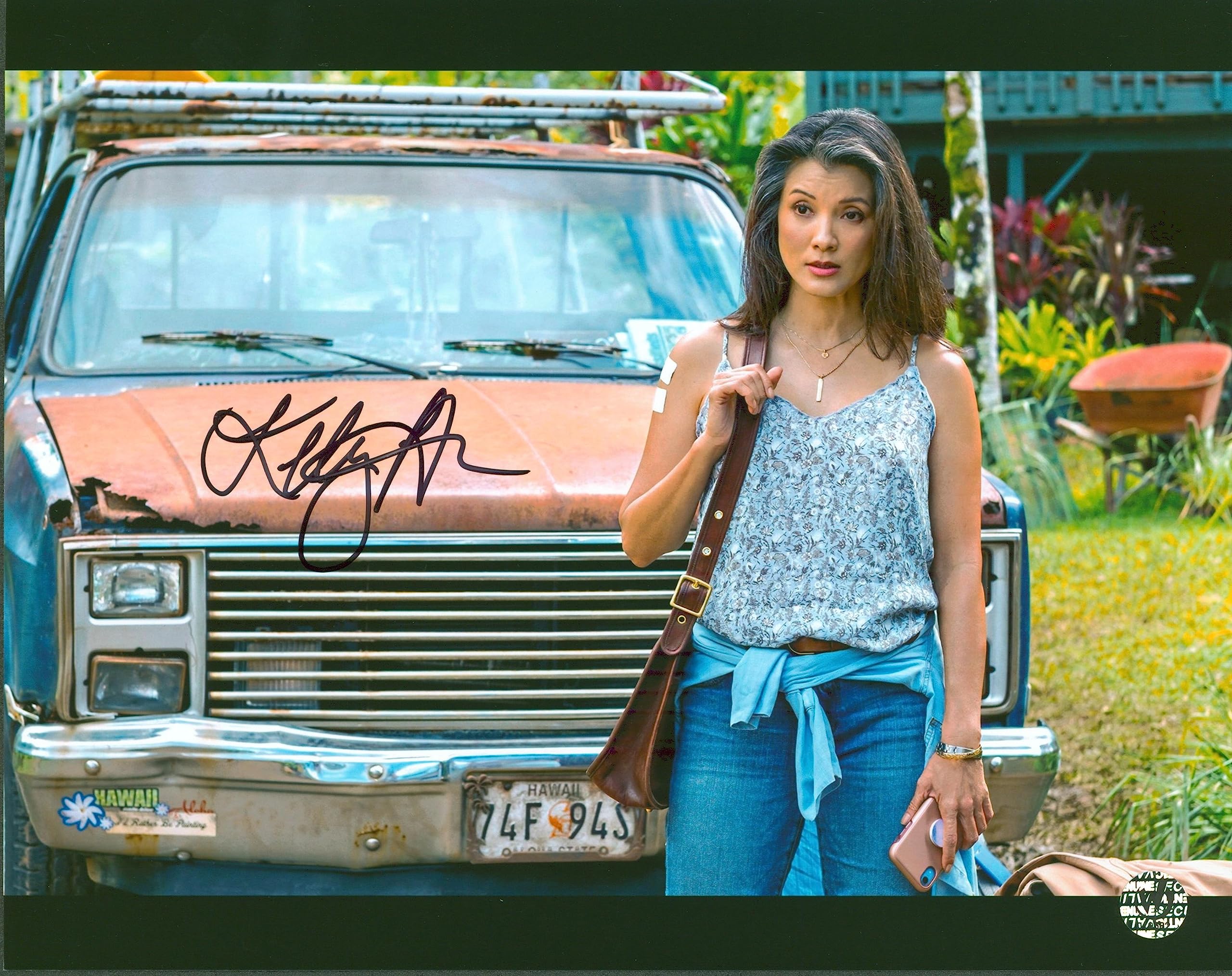 Kelly Hu Nash Bridges Authentic Signed 8x10 Photo Autographed Wizard World