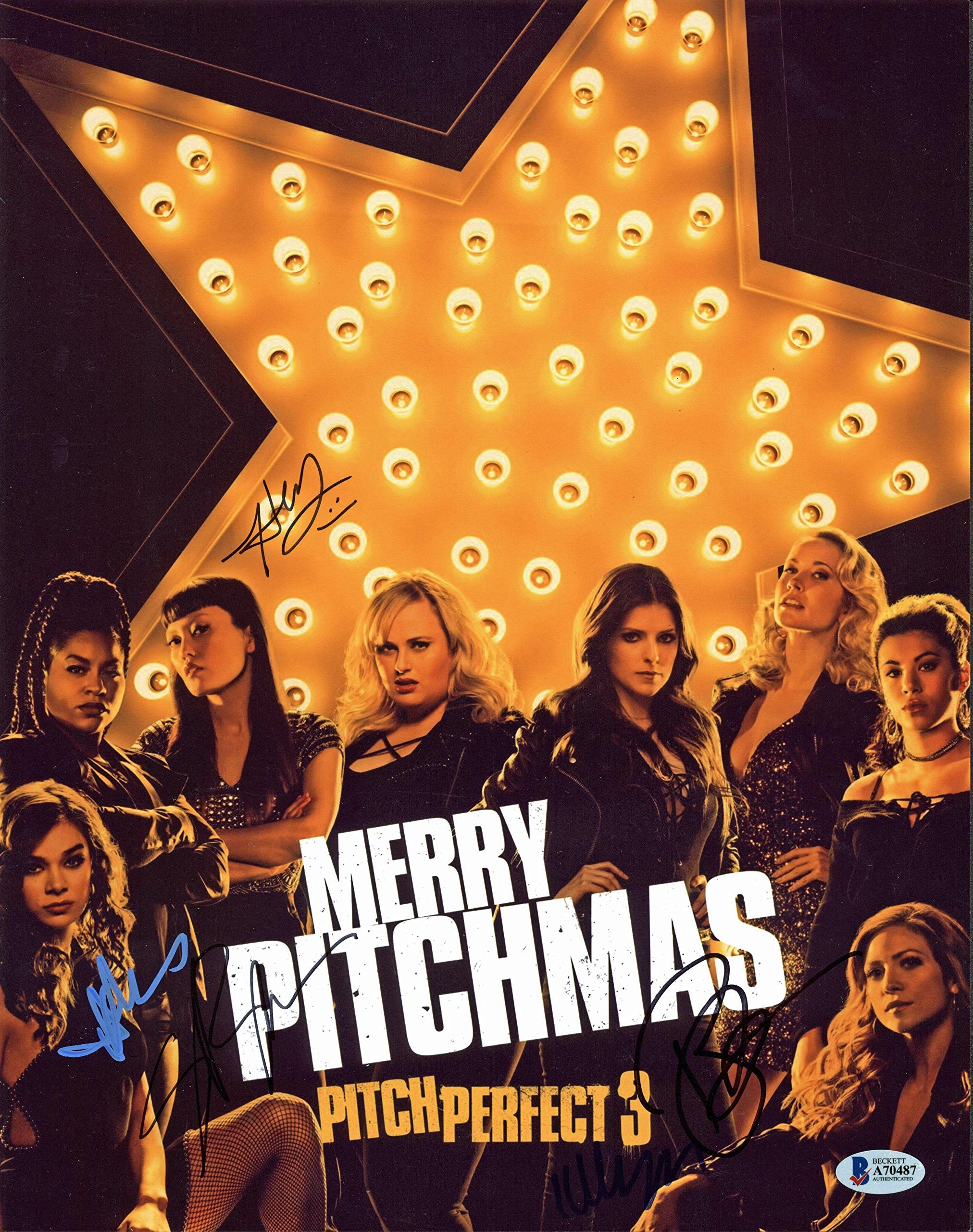 Pitch Perfect 3 (4) Lee, Fit Knapp & Regner Signed 11x14 Photo BAS #A70487
