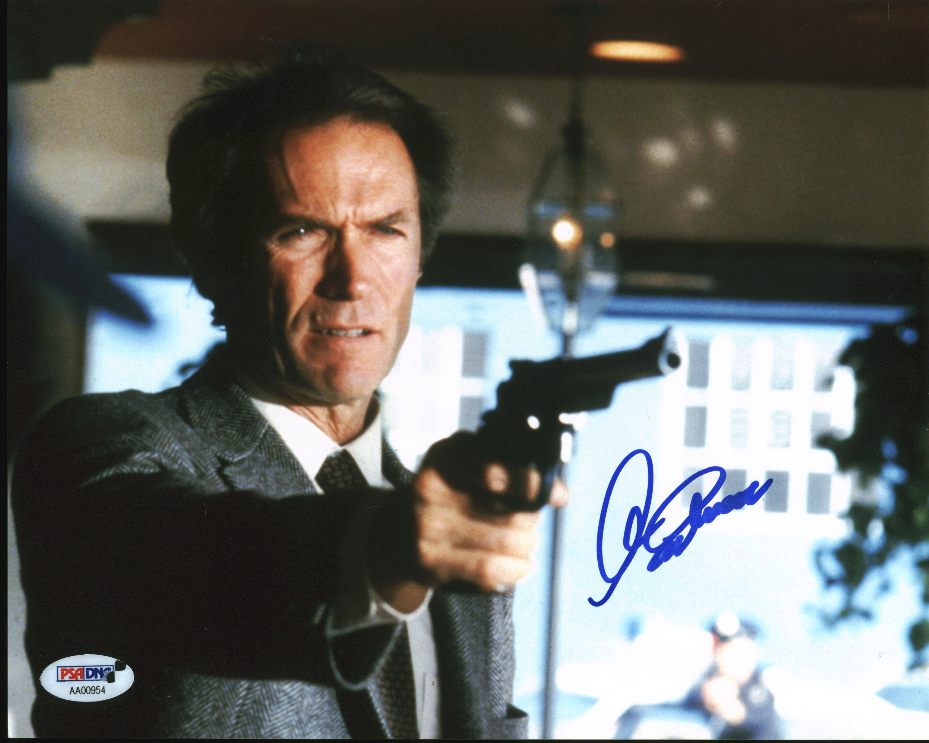 Clint Eastwood Dirty Harry Authentic Signed 8x10 Photo PSA/DNA #AA00954