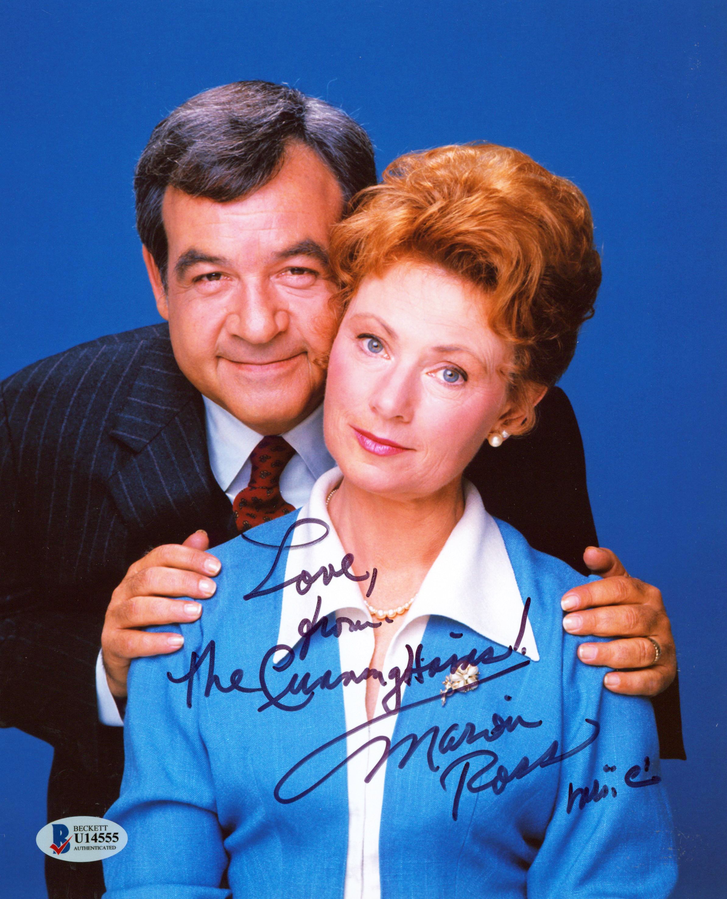 Marion Ross Happy Days "Love From the Cunninghams" Signed 8x10 Photo BAS #U14555