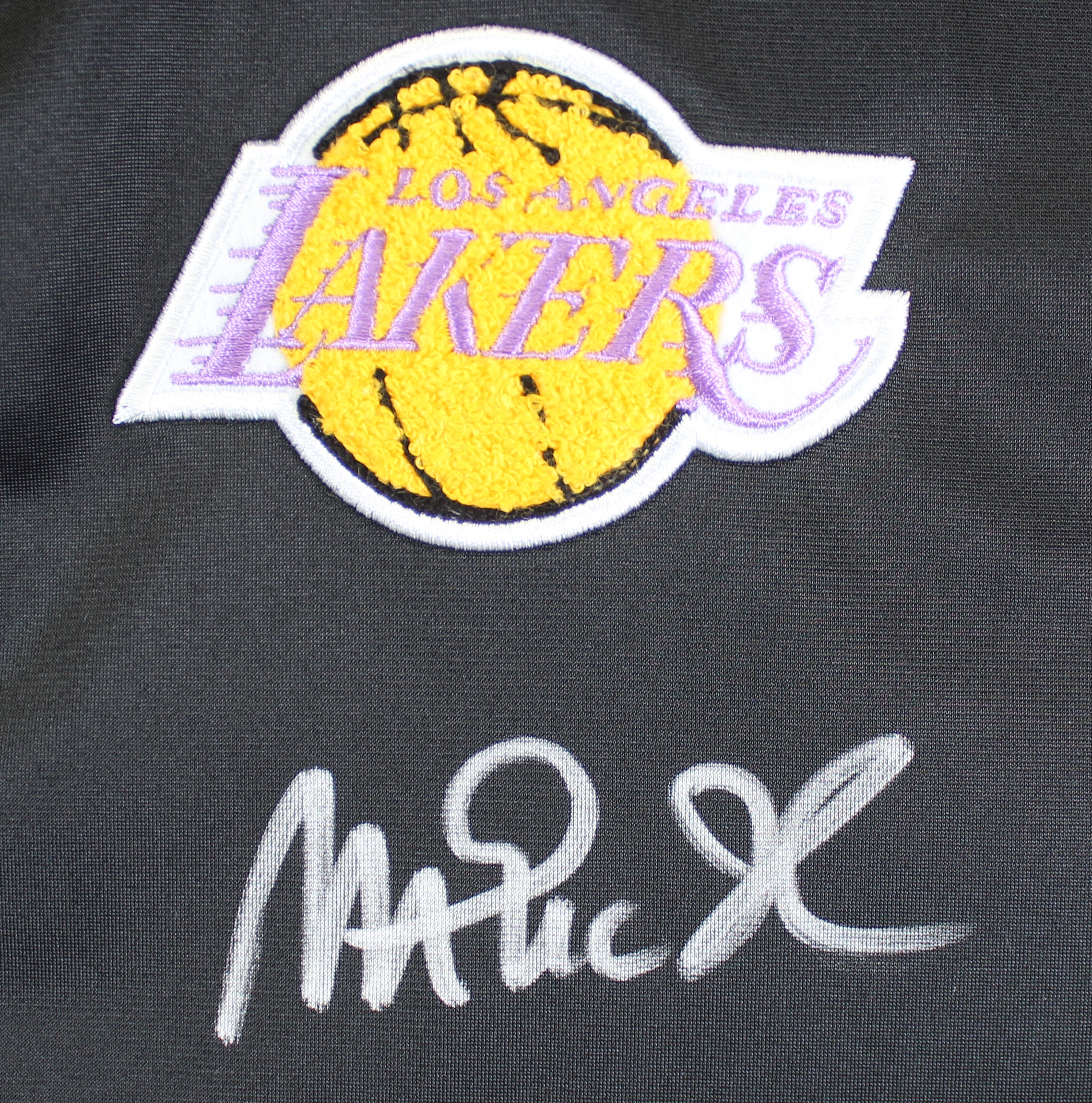 Lakers Magic Johnson Signed Black M&N Warm Up Jacket w/ Patches BAS Witnessed