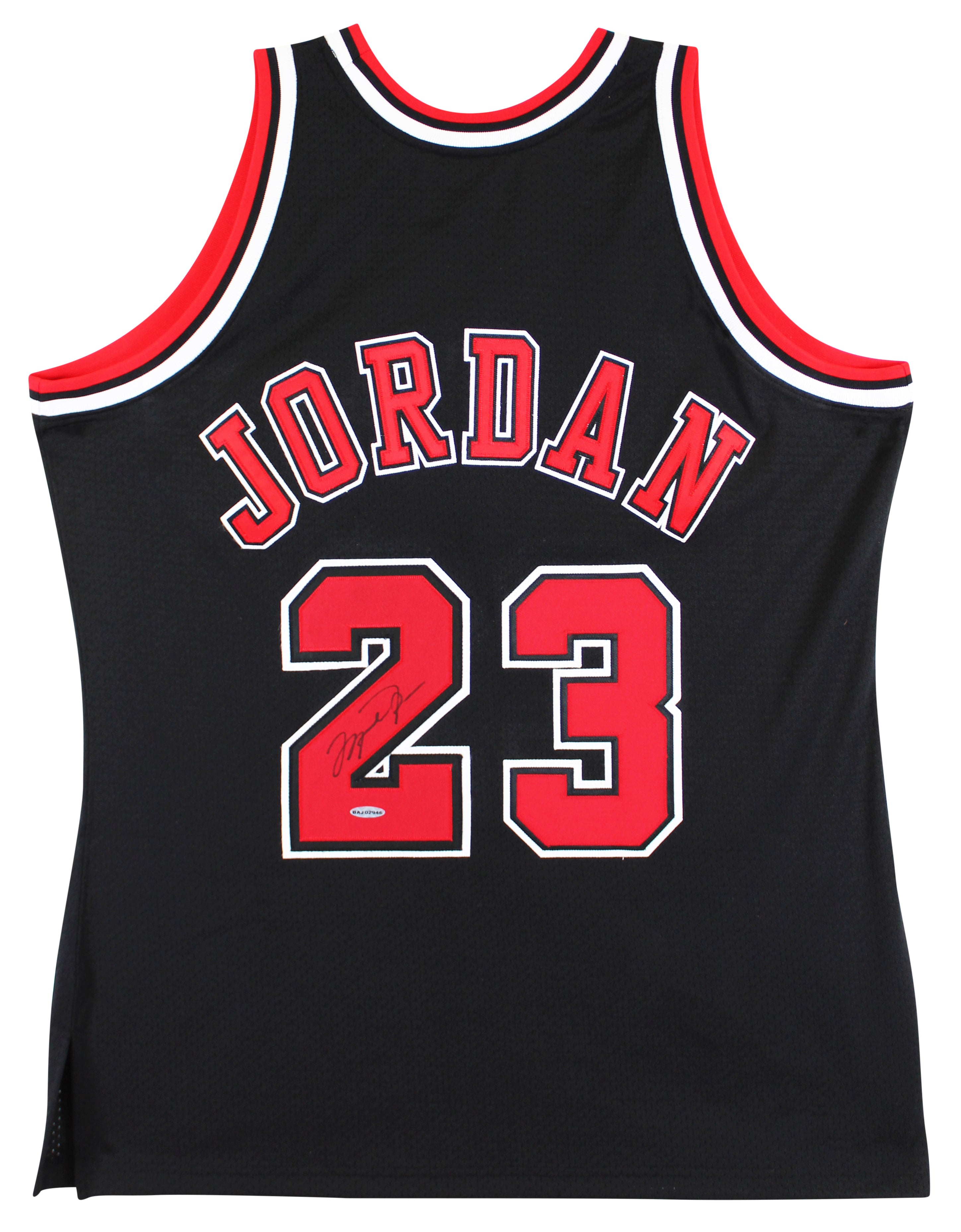 Bulls Michael Jordan Signed Black M&N 1997-98 HWC Authentic Jersey UDA BAJ02946