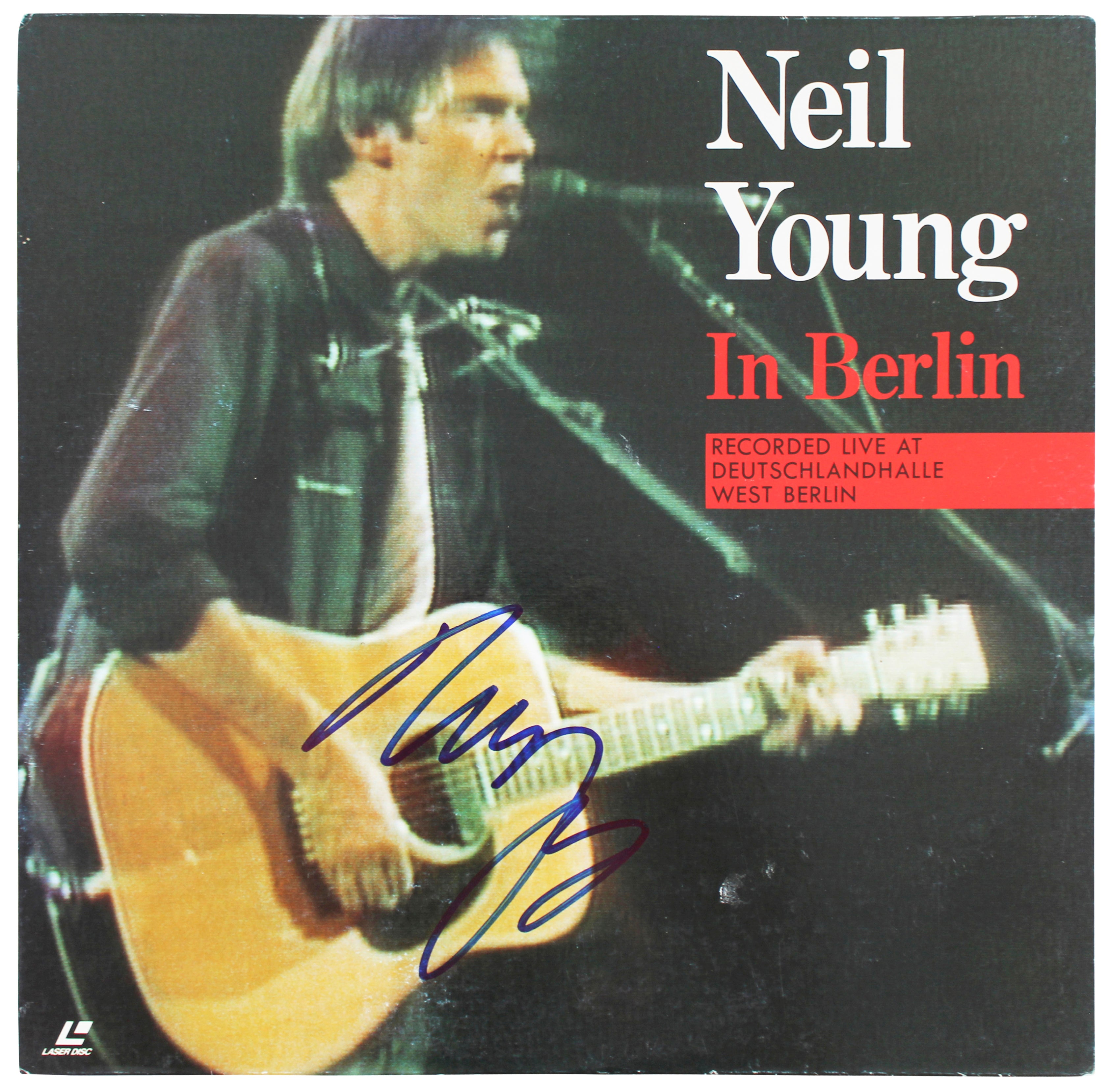 Neil Young Authentic Signed In Berlin Laserdisc Cover W/o Disk BAS #AA46422