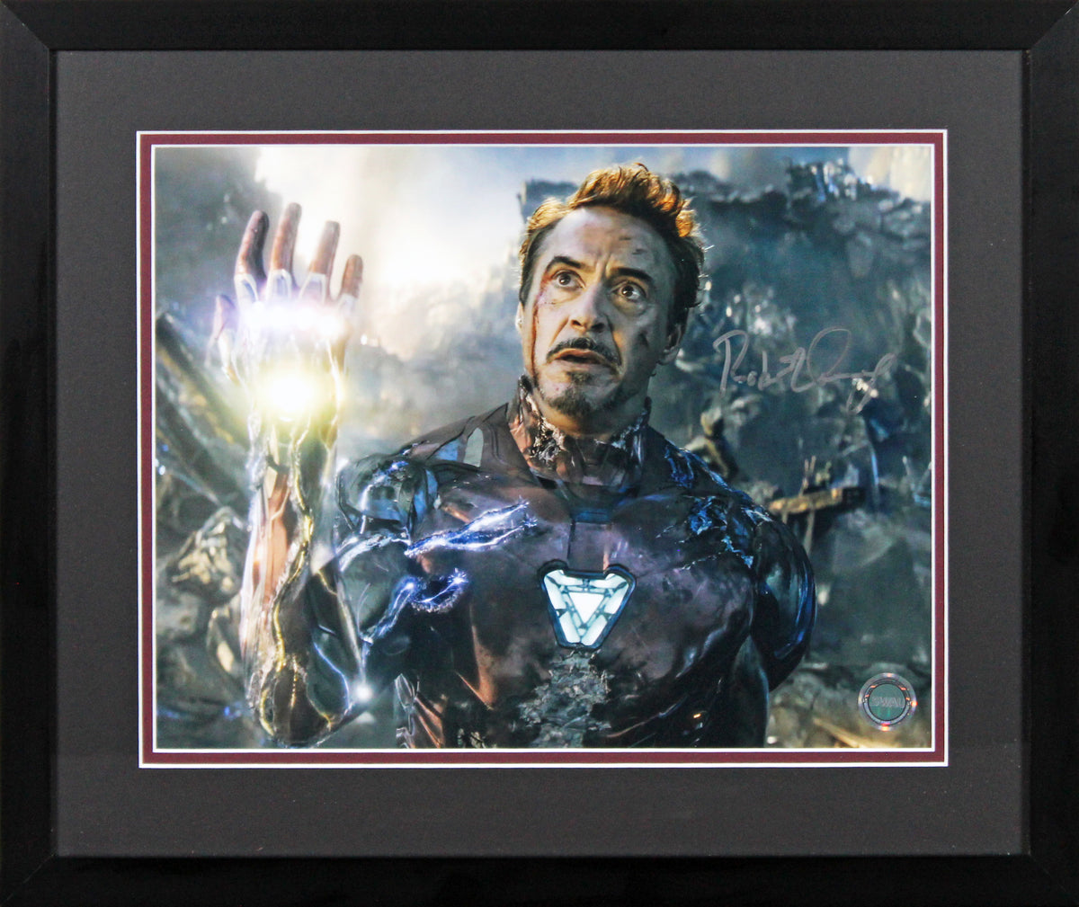 Robert Downey Jr. The Avengers Endgame Signed 11x14 Framed Photo BAS #AD40633