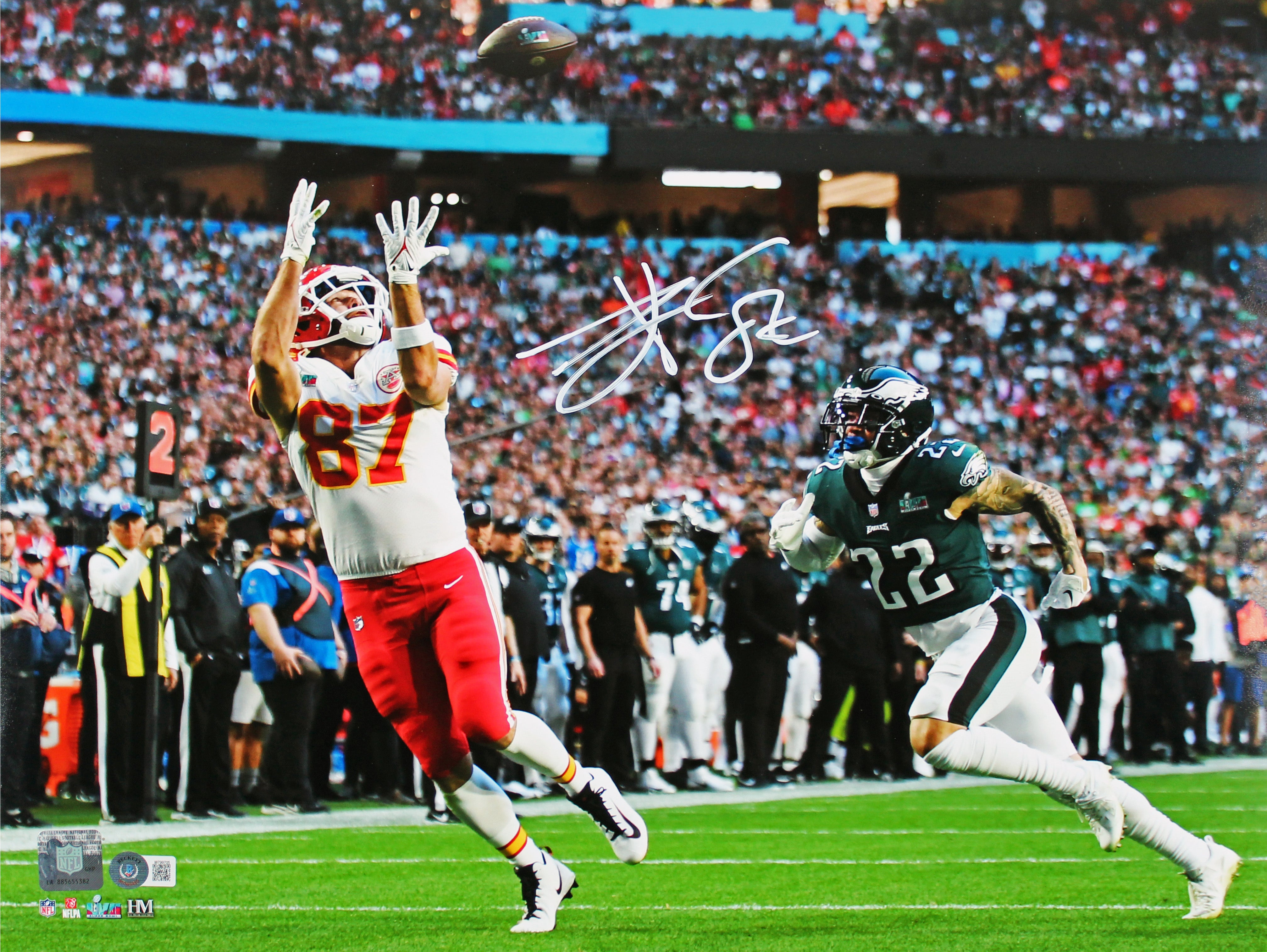 Chiefs Travis Kelce Authentic Signed 16x20 SB LVII Photo Vs Eagles BAS Witnessed