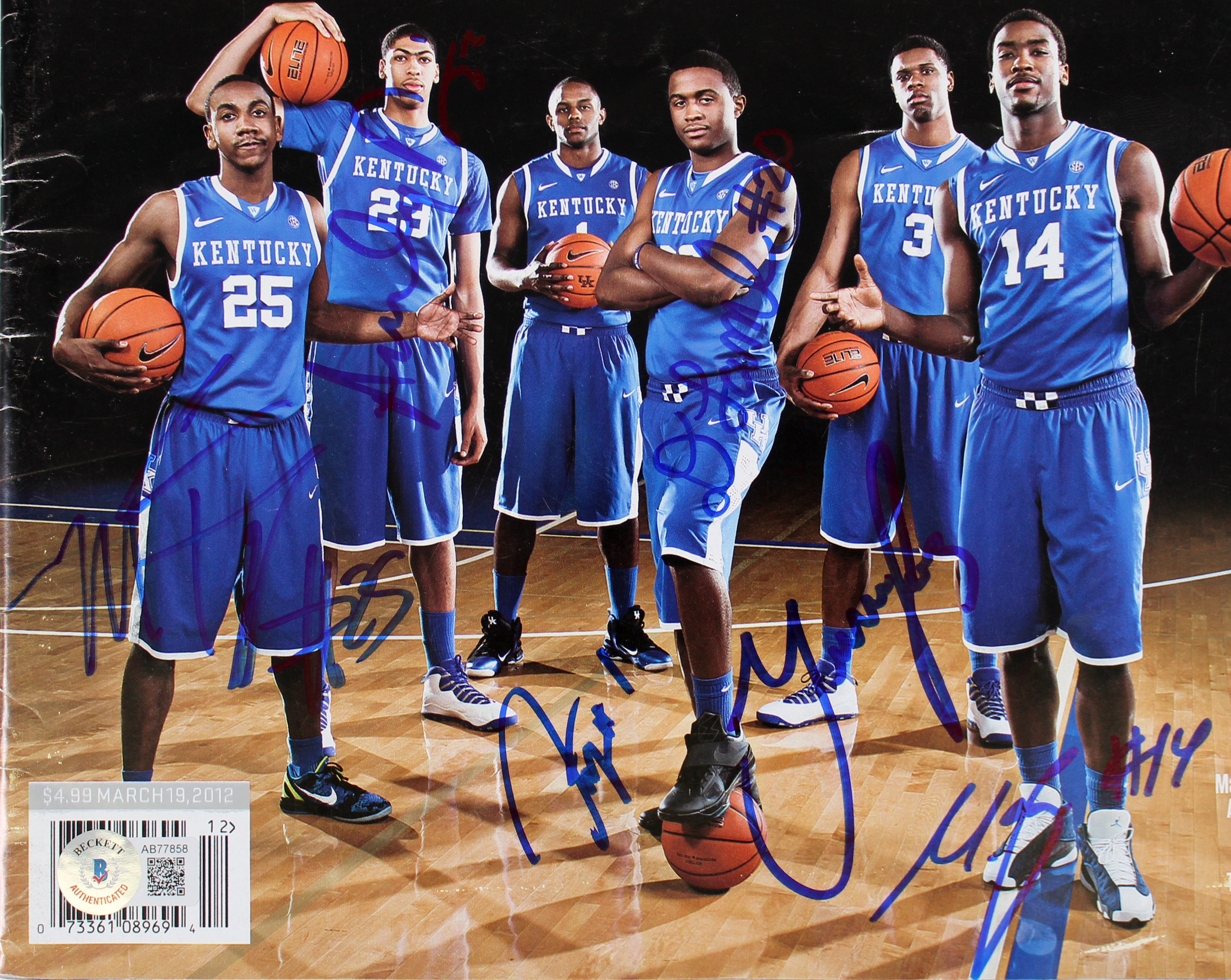 2011-12 Kentucky (6) Davis, Gilchrist +4 Signed 2012 Sports Illustrated BAS