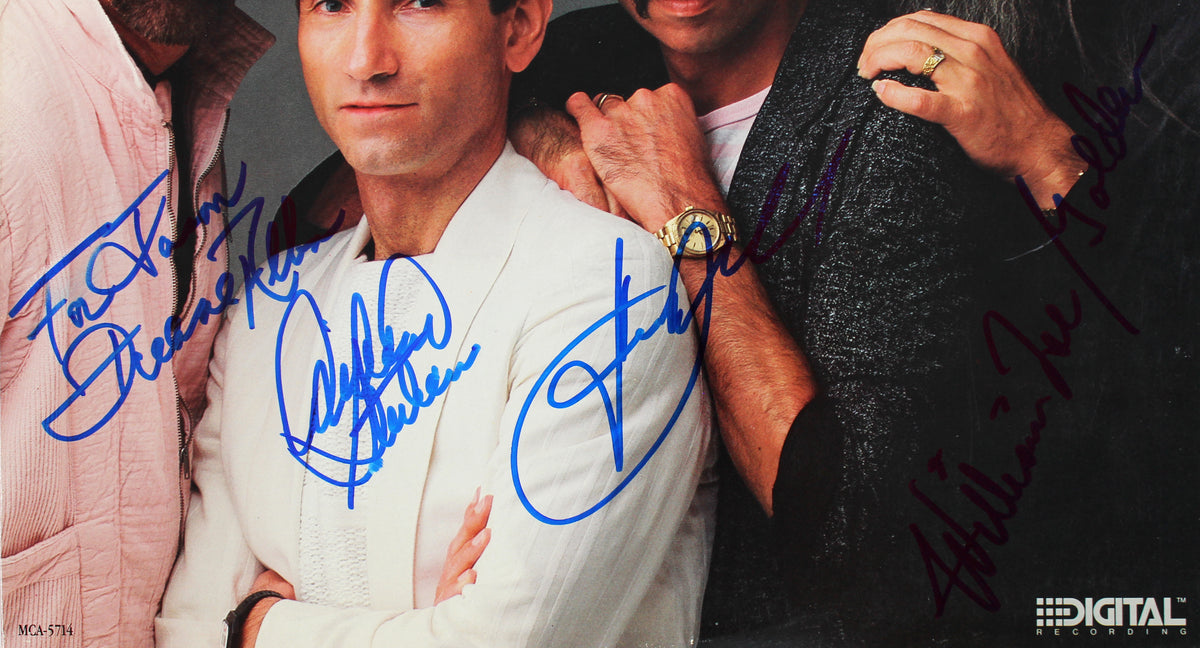 Oak Ridge Boys (4) Golden, Sterban, Bonsall + 1 Signed Album Cover BAS #AB77922