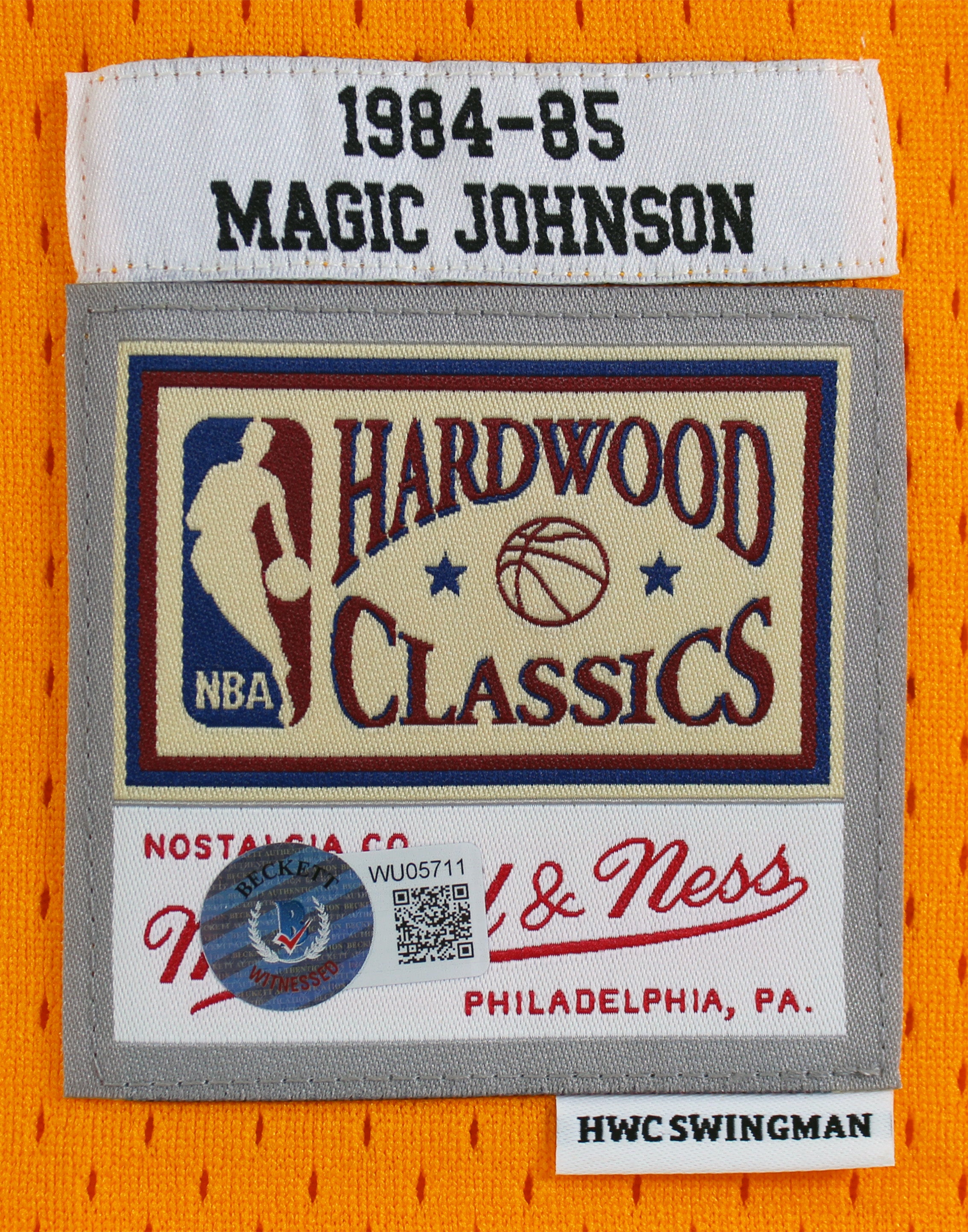 ** HOLIDAY DOORBUSTER ** Lakers Magic Johnson Signed 1984-85 M&N HWC Swingman Yellow Jersey BAS Wit