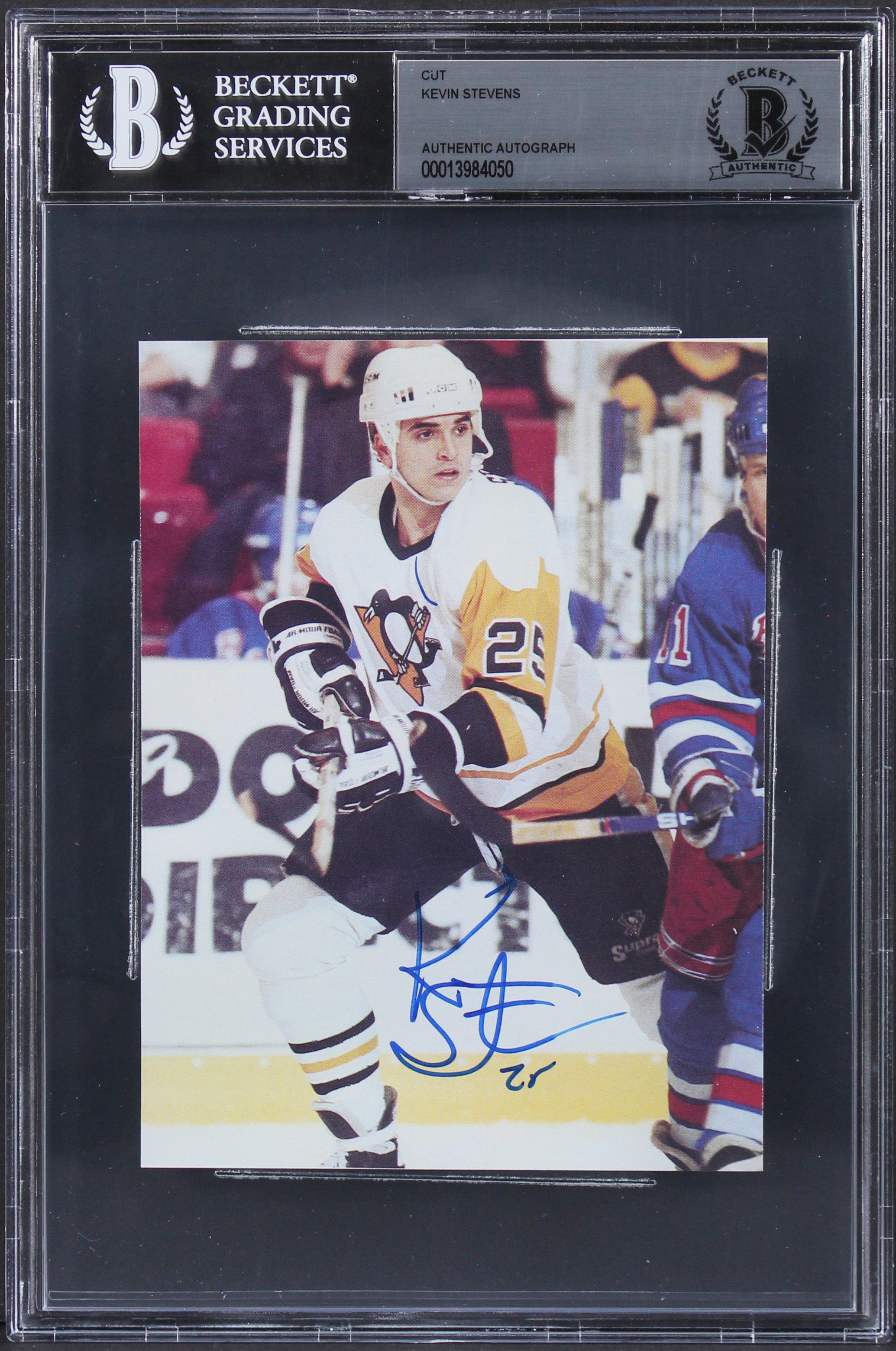 Penguins Kevin Stevens Authentic Signed 4.25x5.65 Cut Signature BAS Slabbed