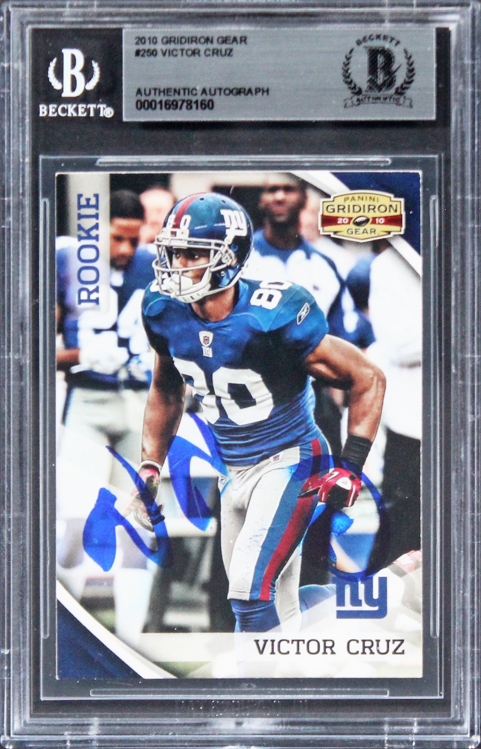 Giants Victor Cruz Authentic Signed 2010 Gridiron Gear #250 Rookie Card BAS Slab