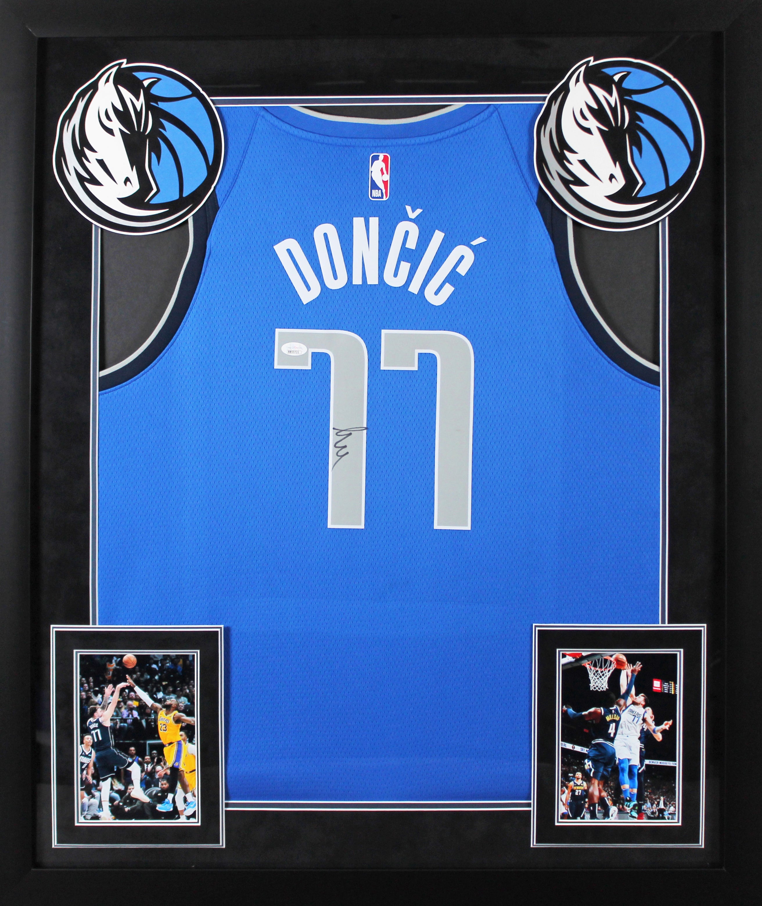 Mavericks Luka Doncic Signed Blue Nike Swingman Framed Jersey JSA #BB55721