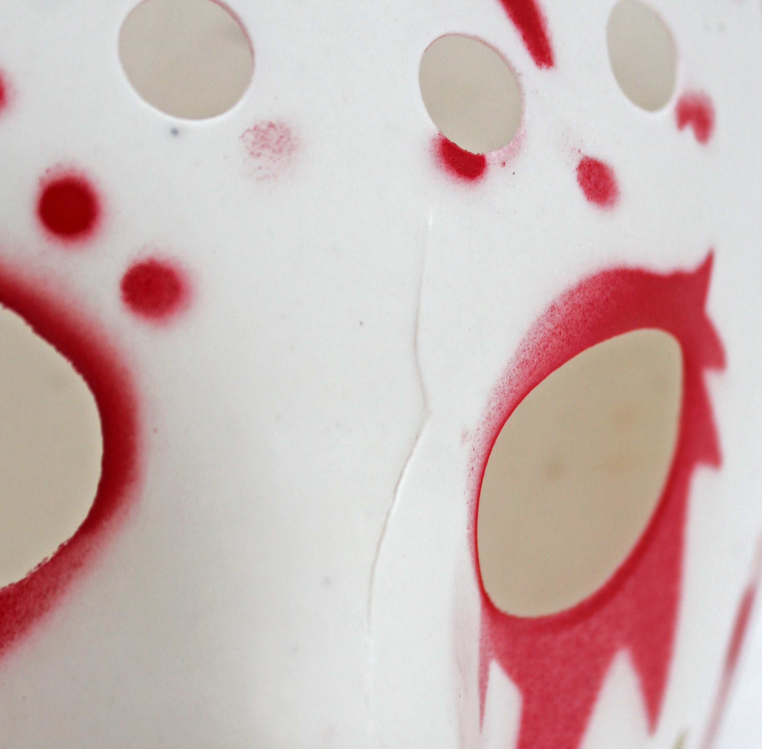 Ari Lehman Friday The 13th "Jason 1" Signed White Jason Mask BAS Wit #1W482964