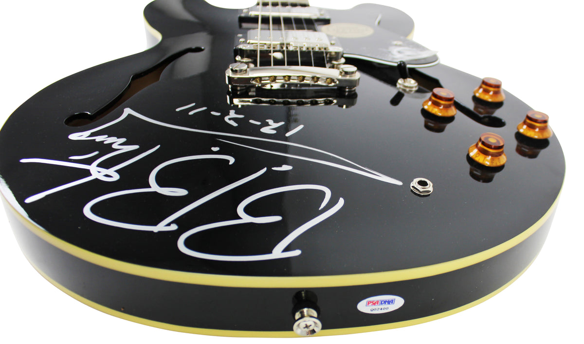 B.B. King 12-2-11 Authentic Signed Epiphone Dot Guitar Autographed BAS #A39866