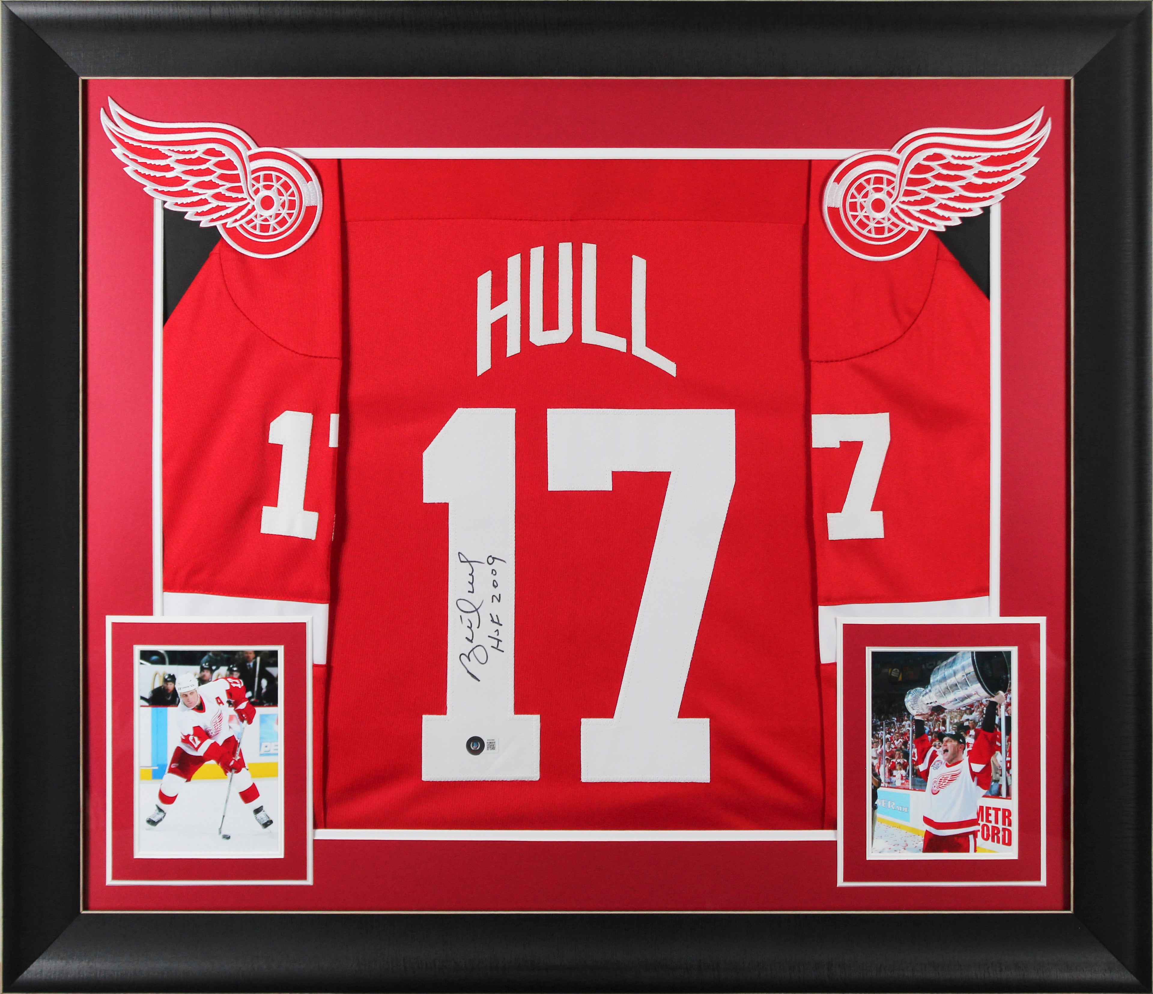 Brett Hull "HOF 2009" Authentic Signed Red Pro Style Framed Jersey BAS Witnessed