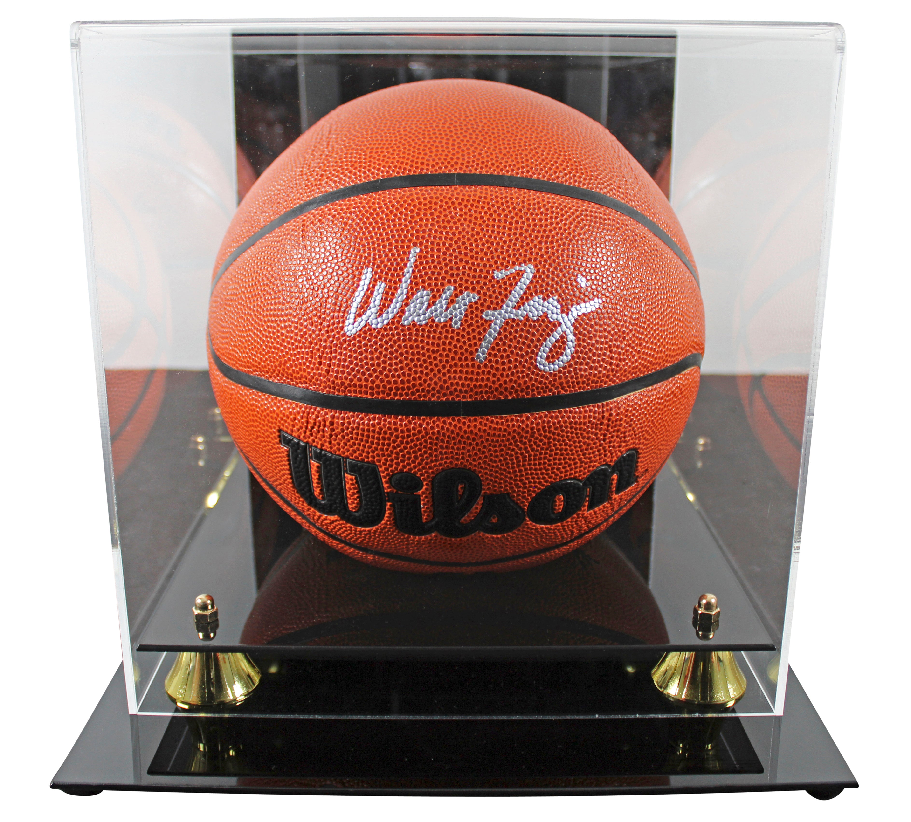 Knicks Walt Frazier Authentic Signed Wilson Basketball w/ case BAS Witnessed