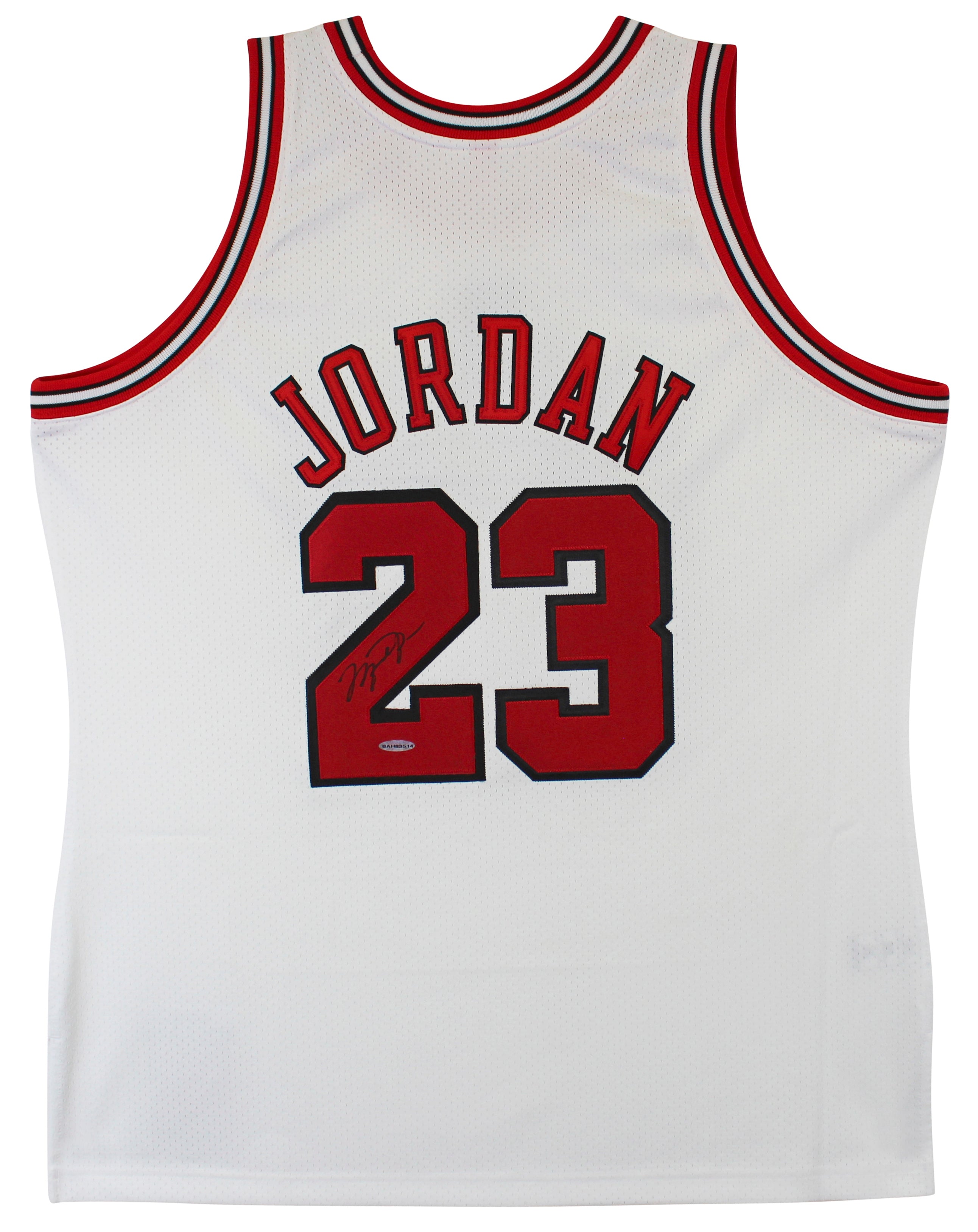 Bulls Michael Jordan Signed 97-98 White M&N HWC Authentic Jersey UDA #BAH83514