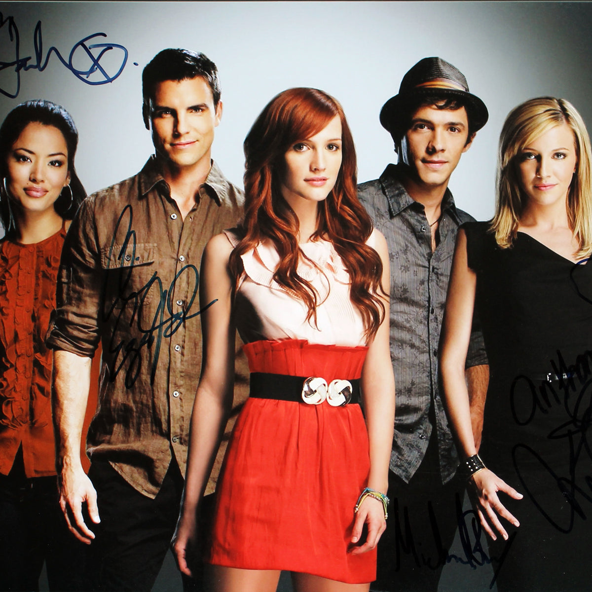 “Melrose Place” returns with a familiar surprise – The Denver Post, image size:1200x1200