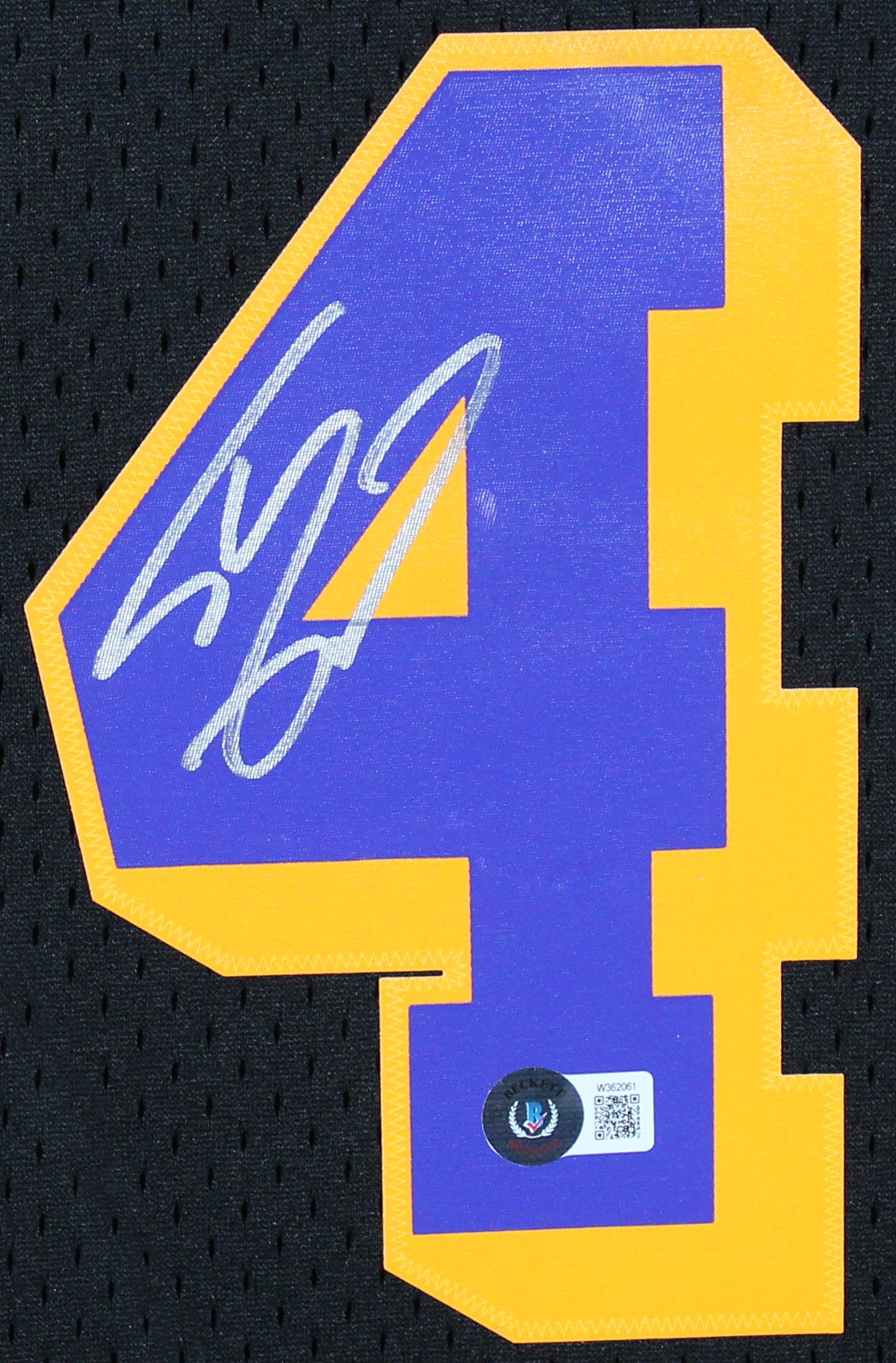 ** HOLIDAY DOORBUSTER ** Lakers Shaquille O'Neal Signed Black M&N 96-97 HWC Swingman Framed Jersey BAS W