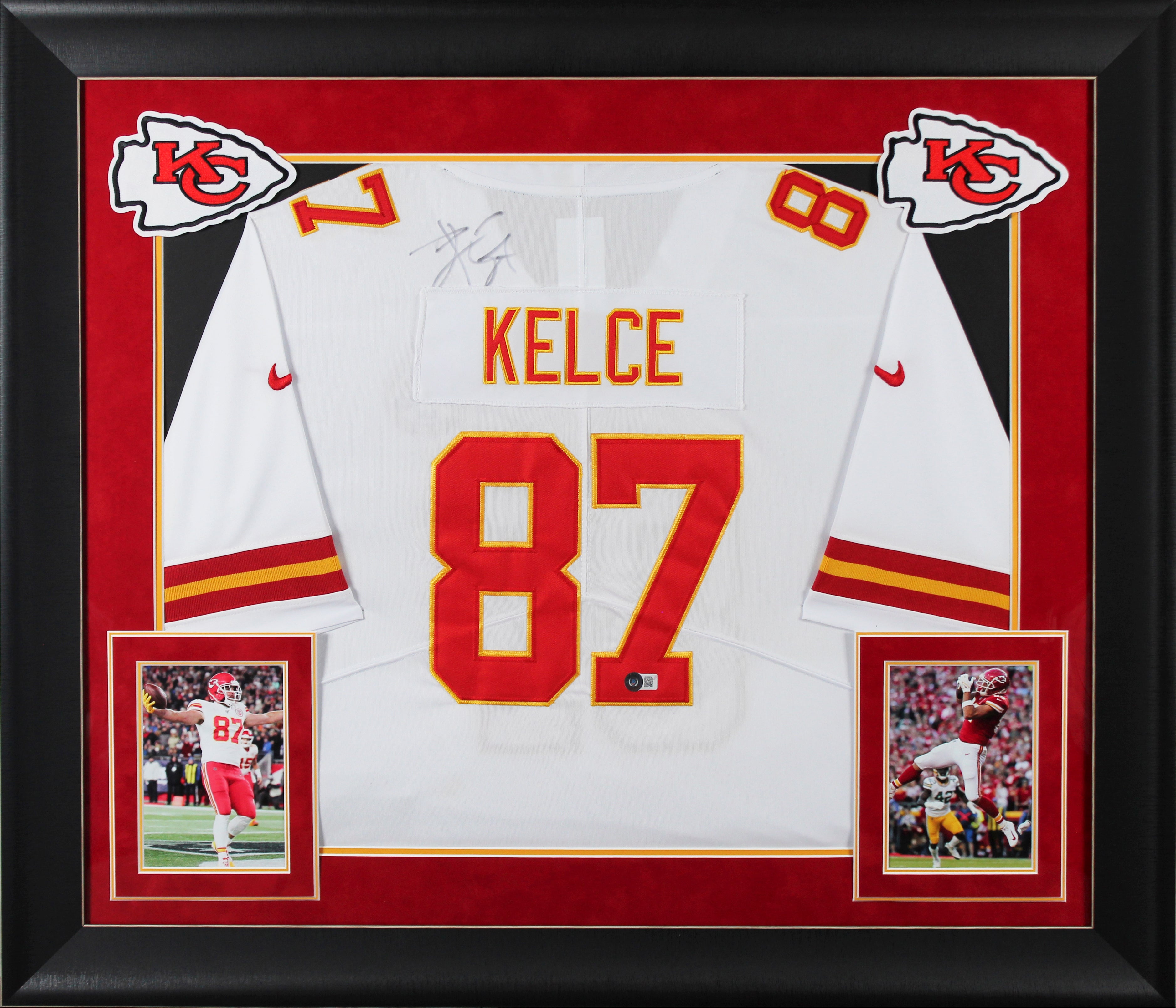 Chiefs Travis Kelce Authentic Signed White Nike Elite Framed Jersey BAS #BK88804