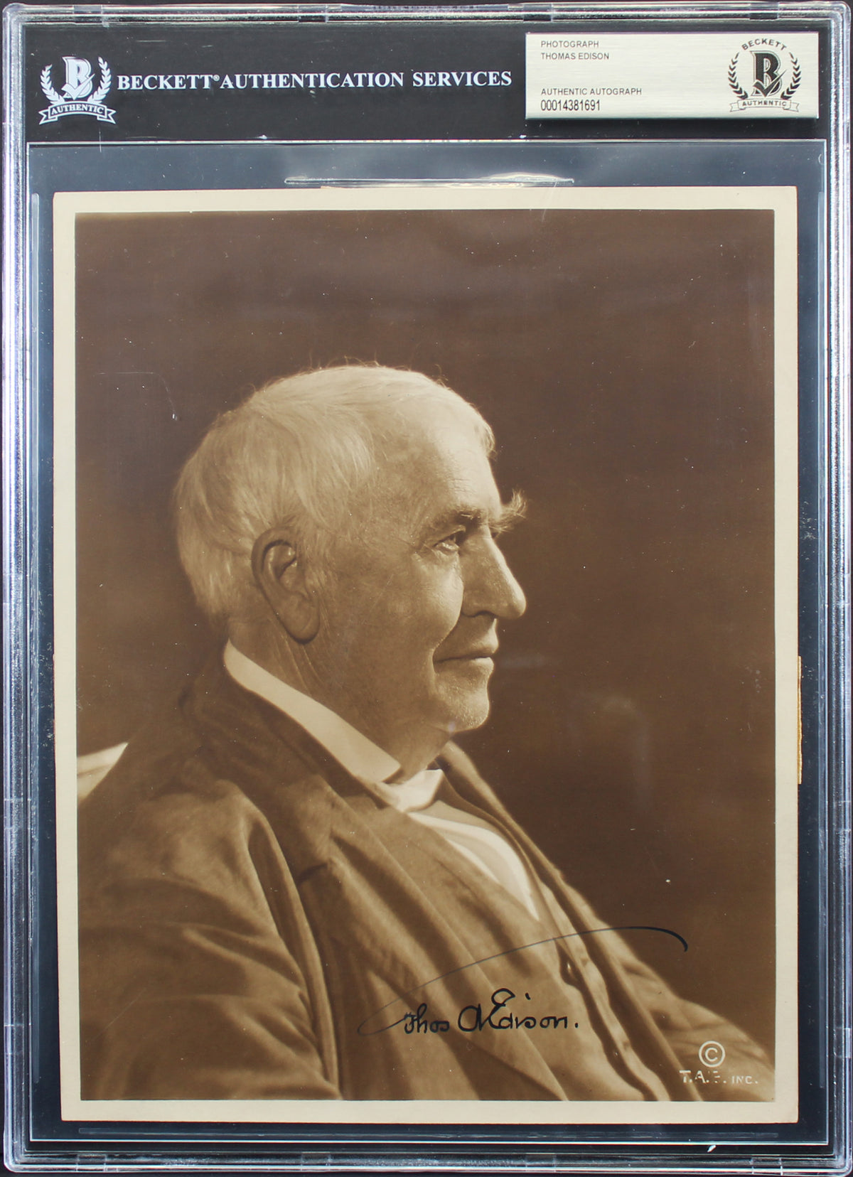 Thomas Edison Authentic Signed Cabinet 7.75x9.75 Photo BAS Slabbed