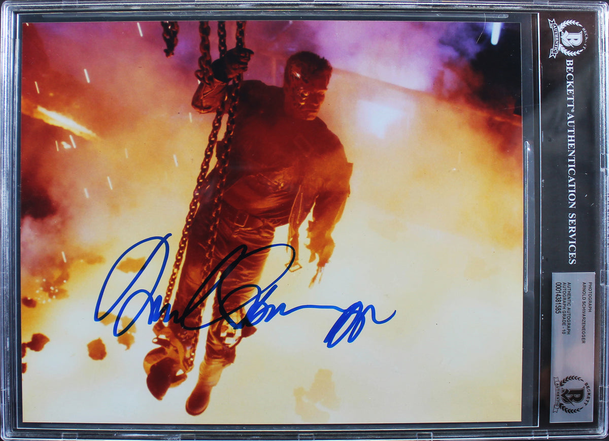 Arnold Schwarzenegger Terminator Authentic Signed 8x10 Photo Auto 10 BAS Slabbed