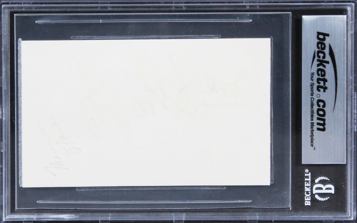 Maureen O'Hara The Quiet Man Signed 3x5 Index Card Auto Graded 10 Mint BAS Slab